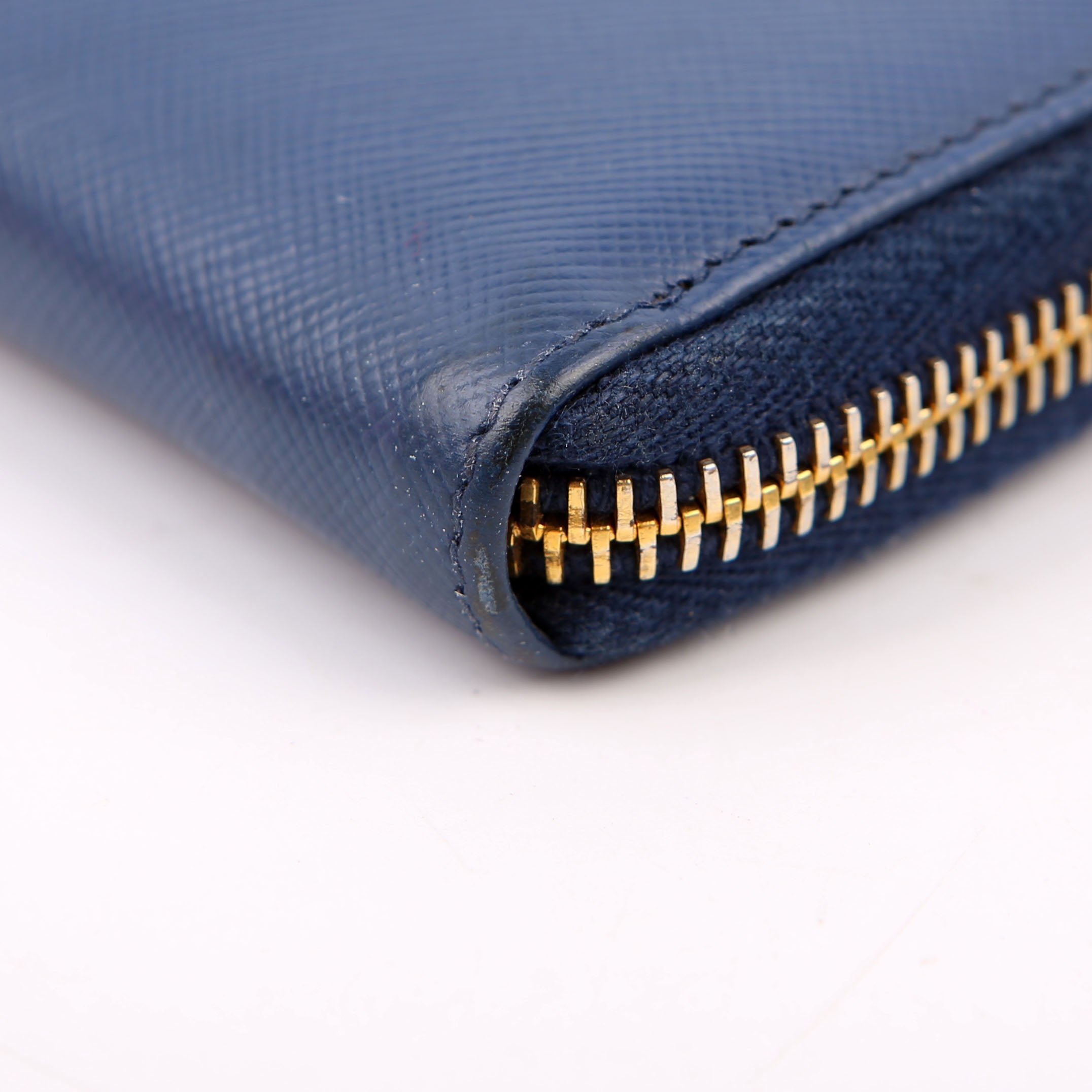 Saffiano Zip Wallet Navy