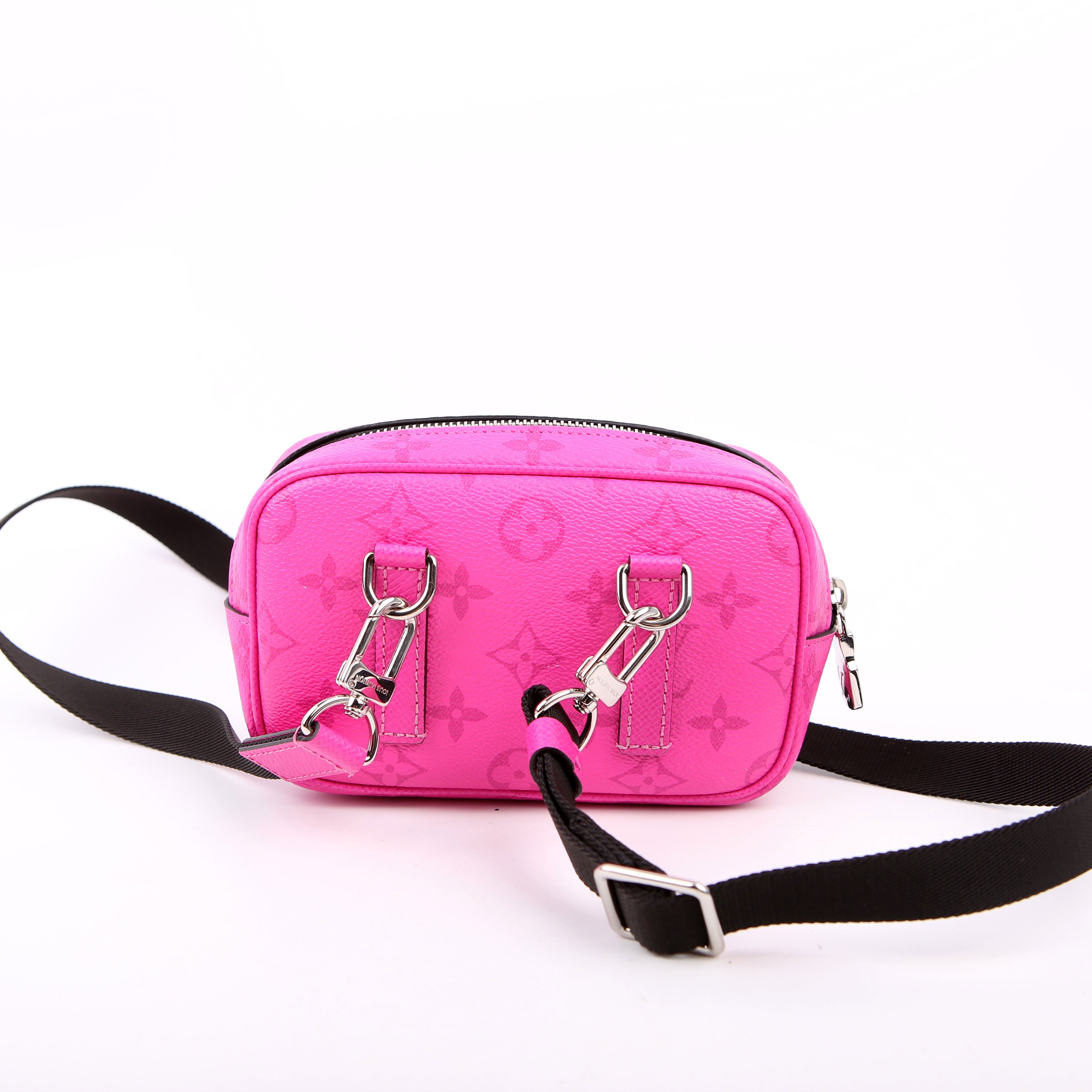 Outdoor Pouch Taigarama Monogram Pink