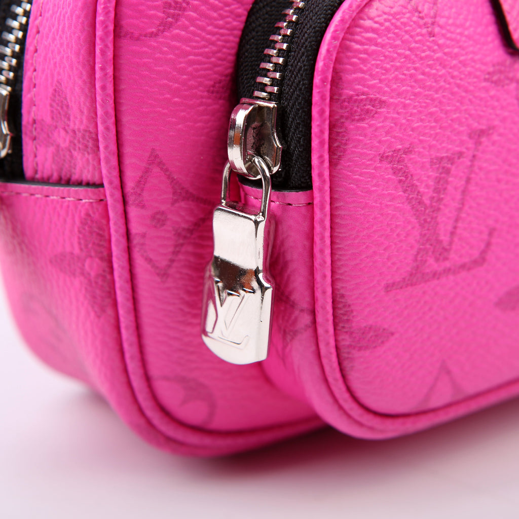 Outdoor Pouch Taigarama Monogram Pink