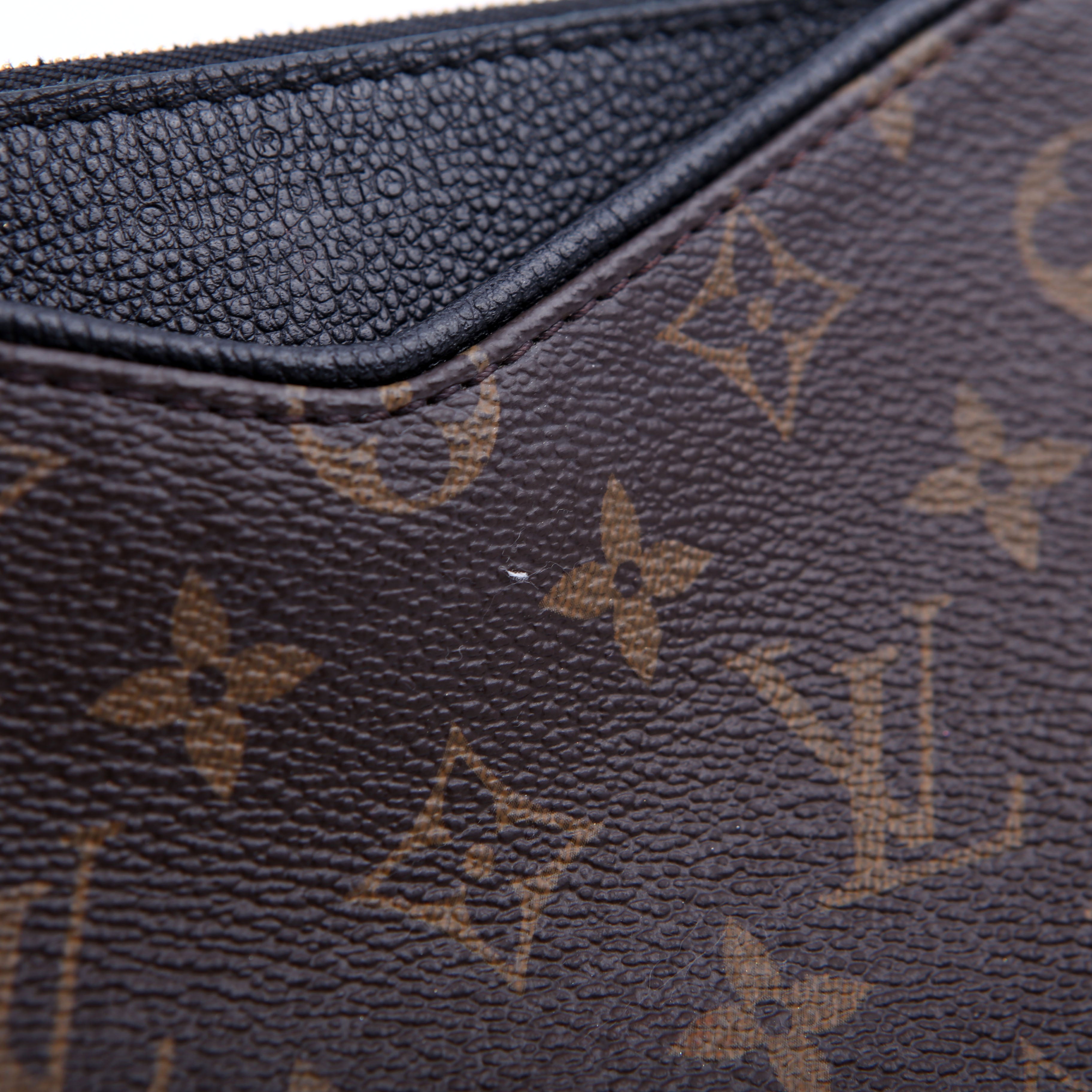 Pallas Clutch Monogram Black