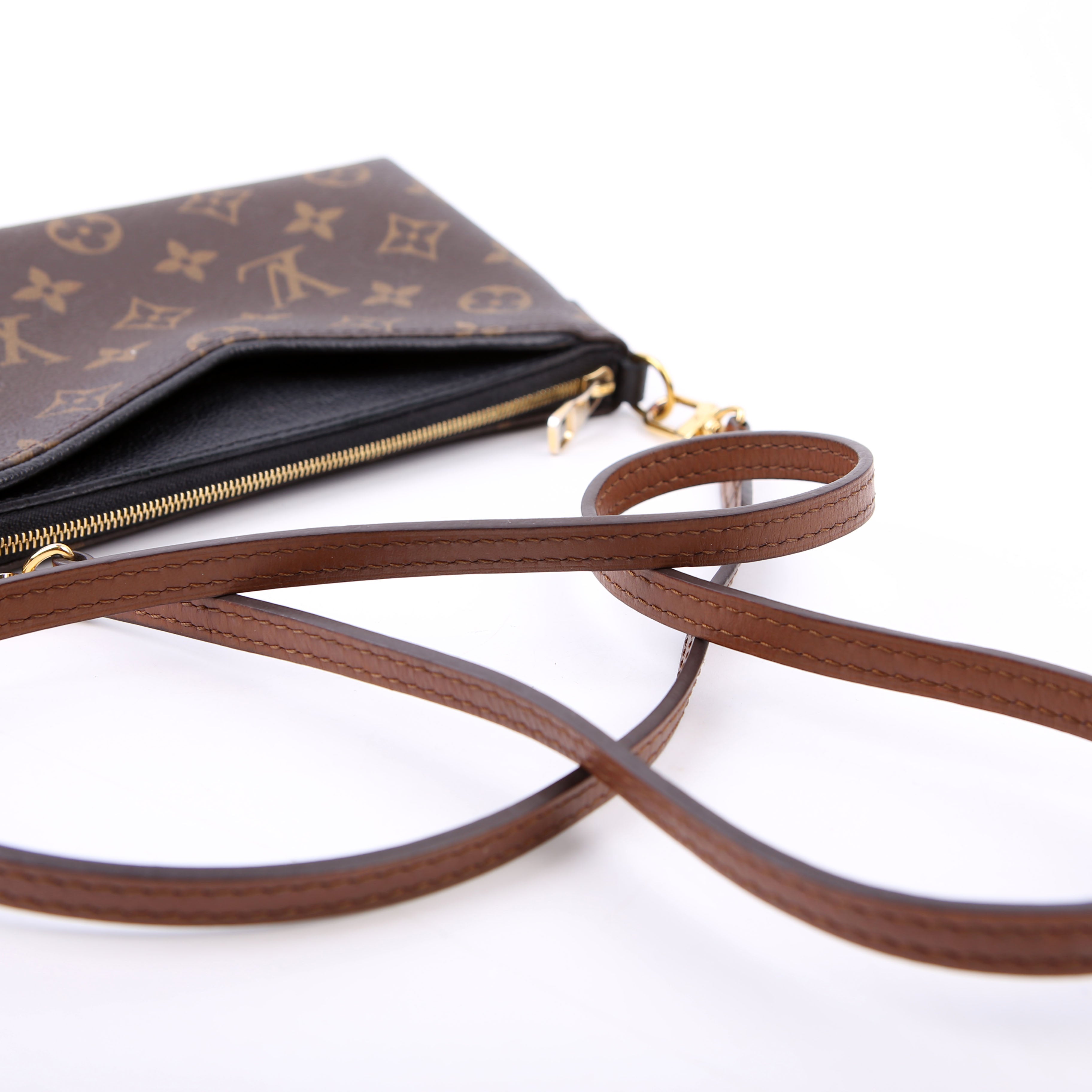 Pallas Clutch Monogram Black