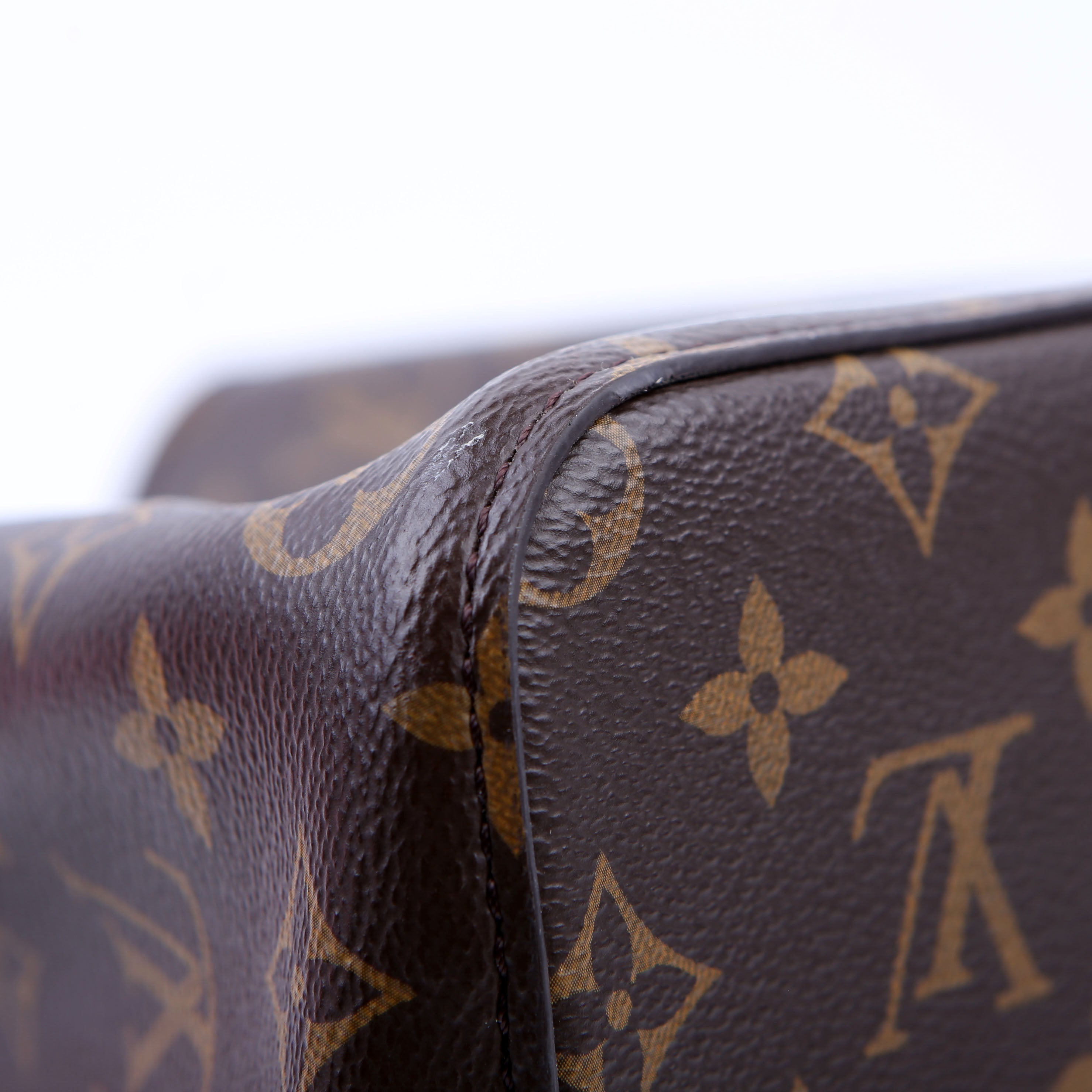 Neonoe Monogram Black