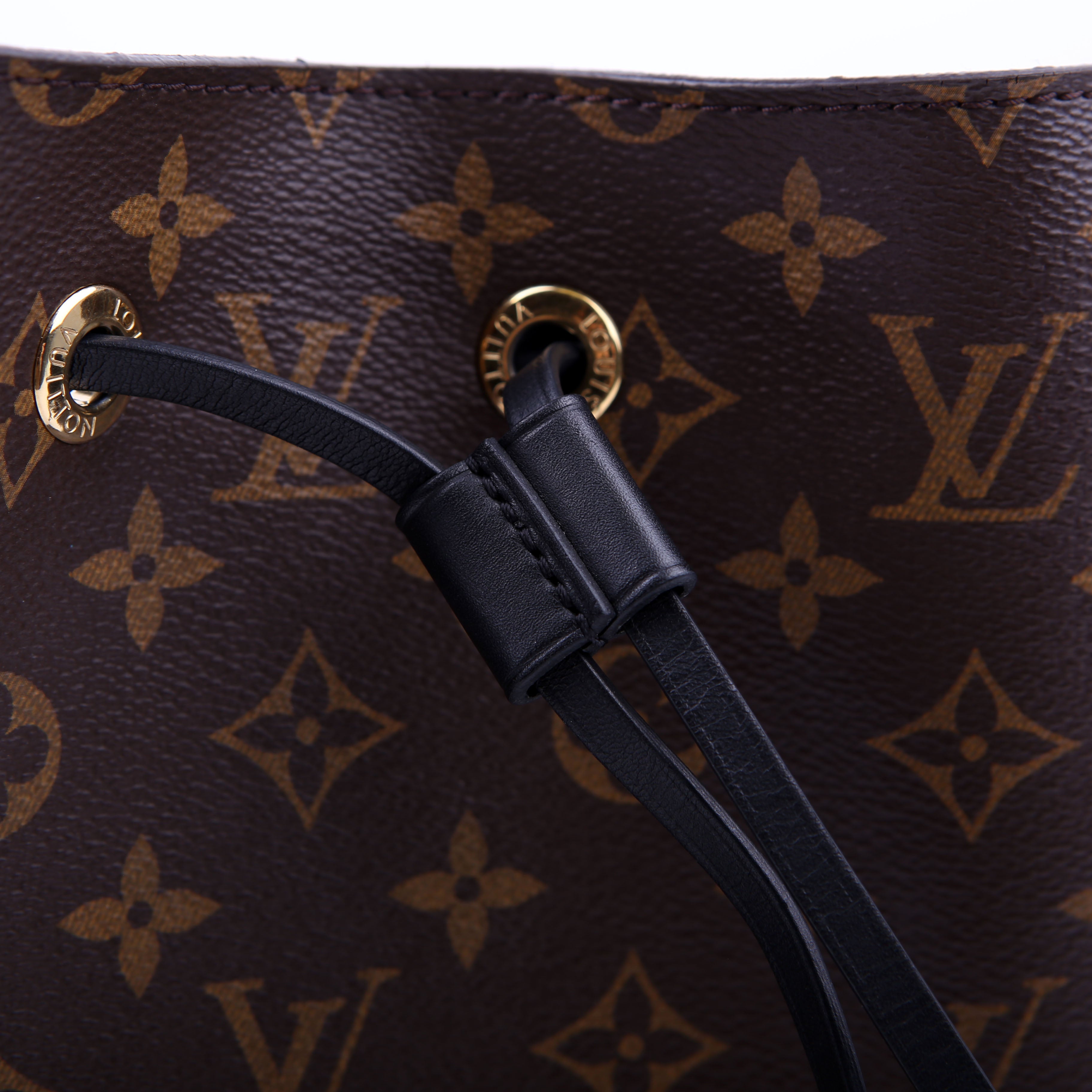 Neonoe Monogram Black