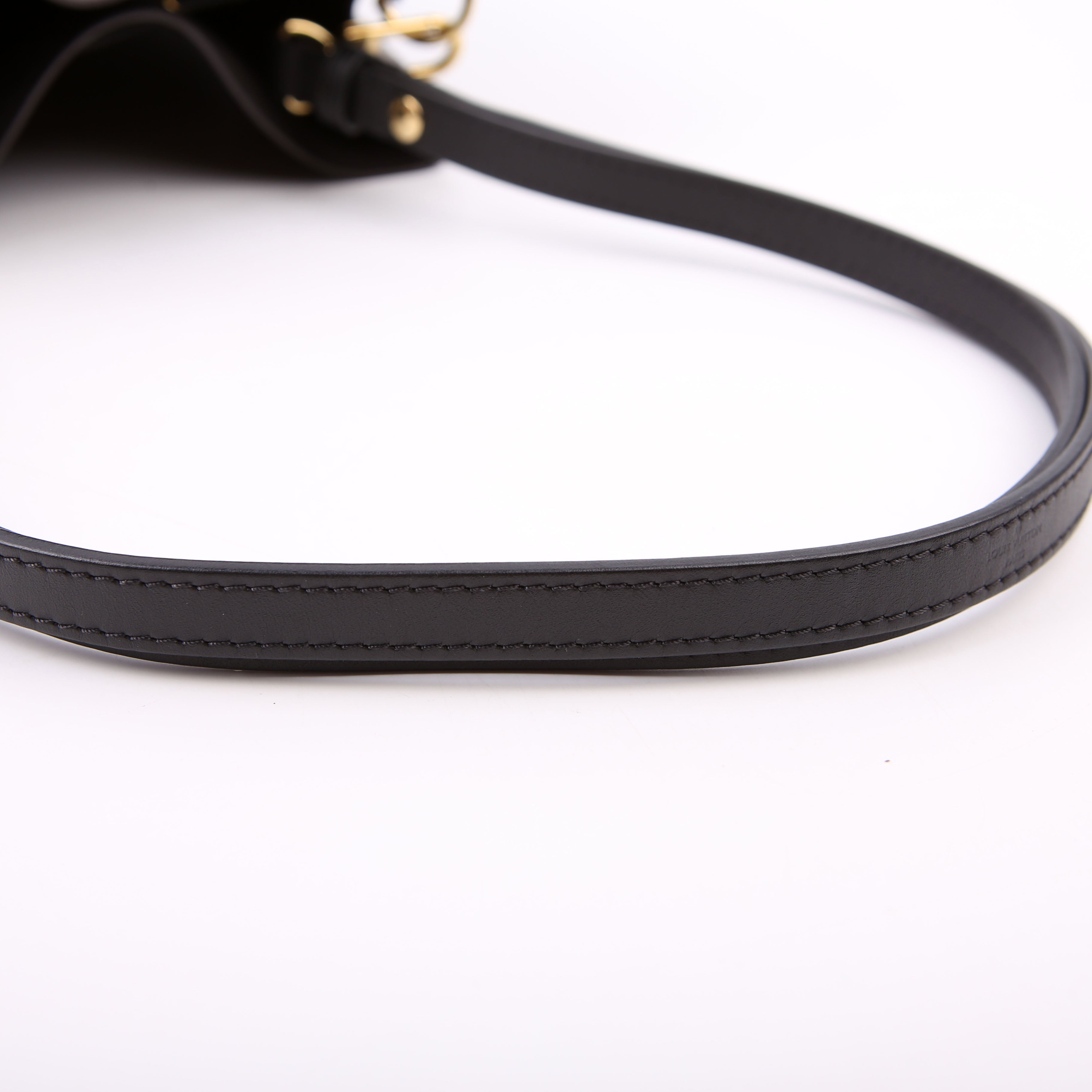 Neonoe Monogram Black