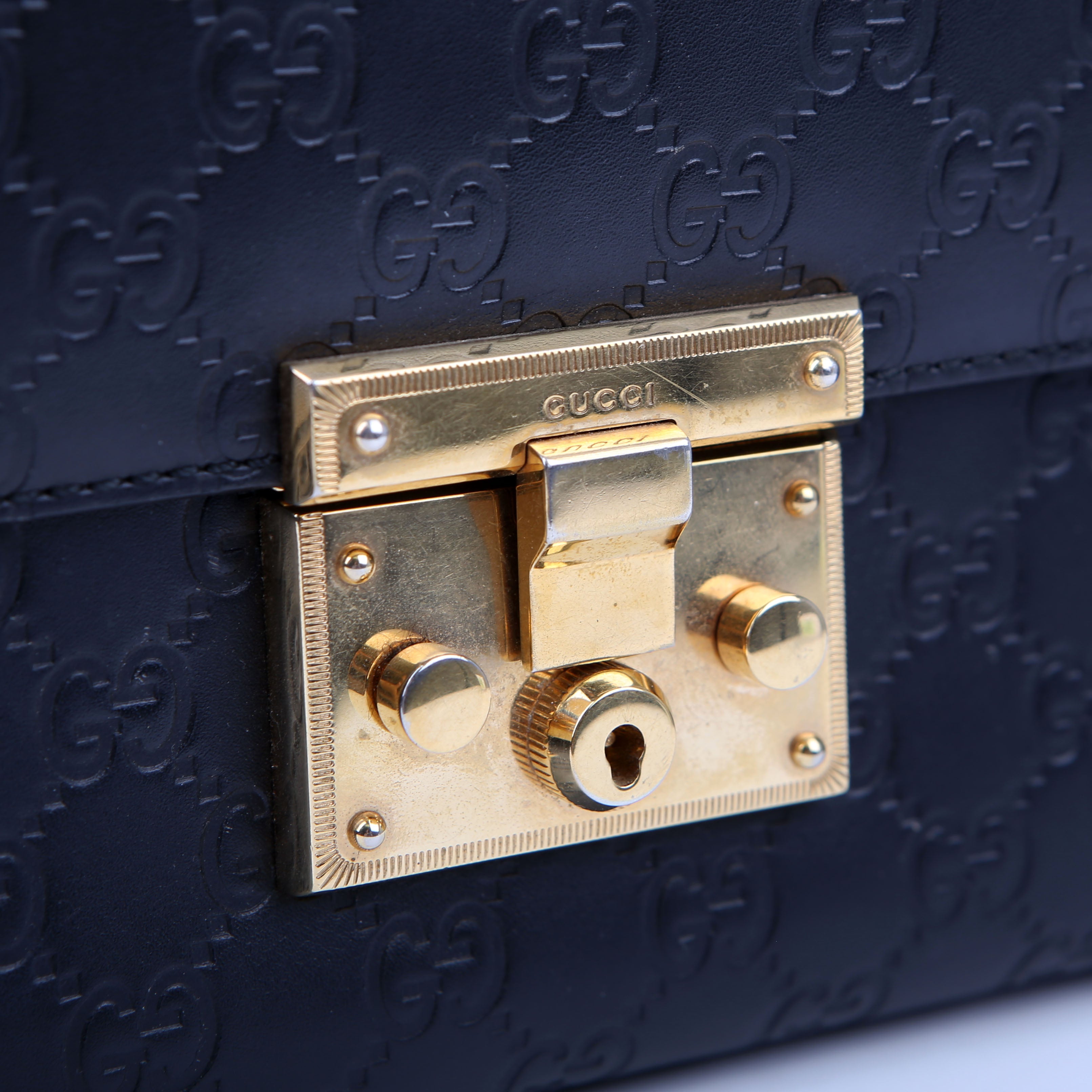 Gucci 409486 Padlock Guccissima Medium Black