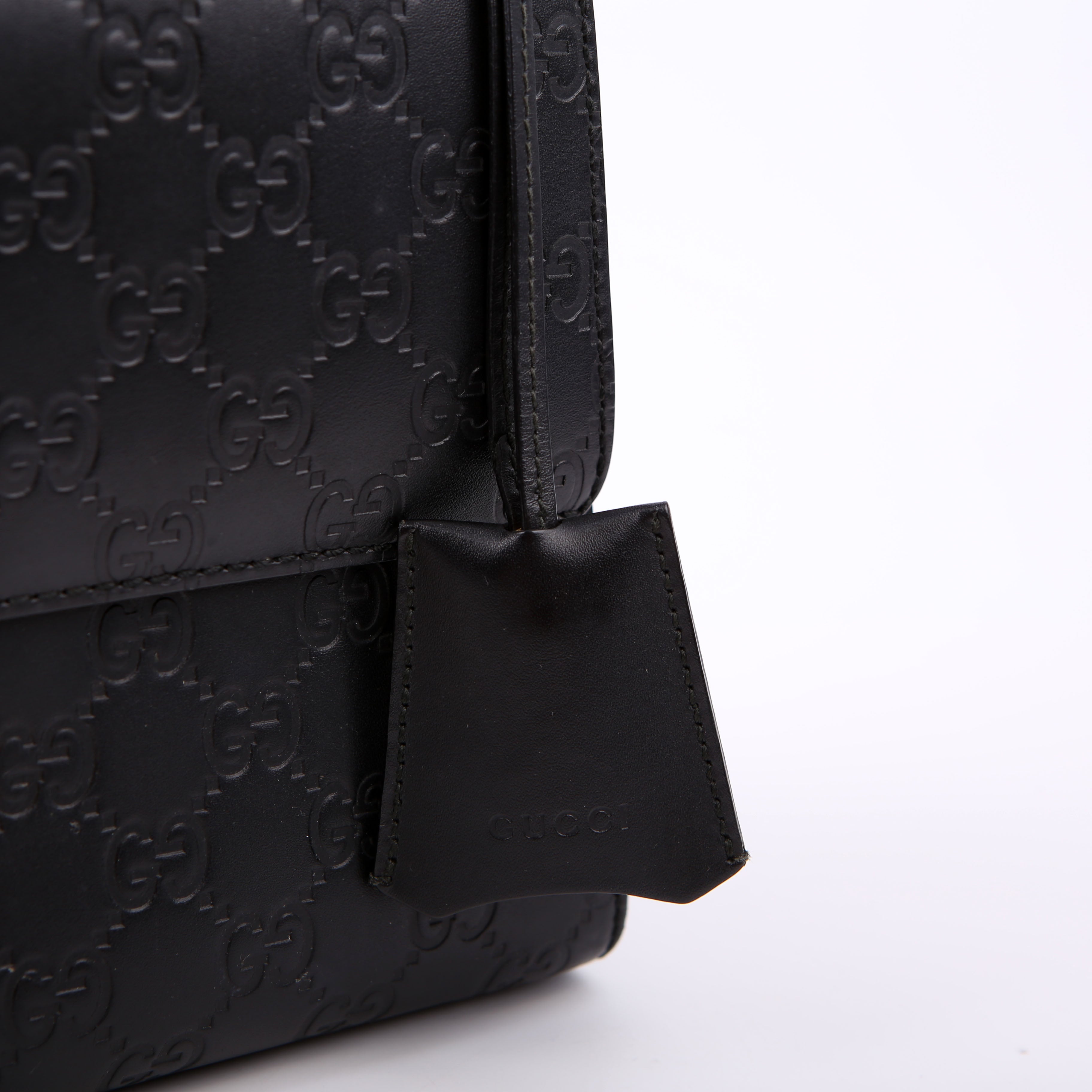 Gucci 409486 Padlock Guccissima Medium Black