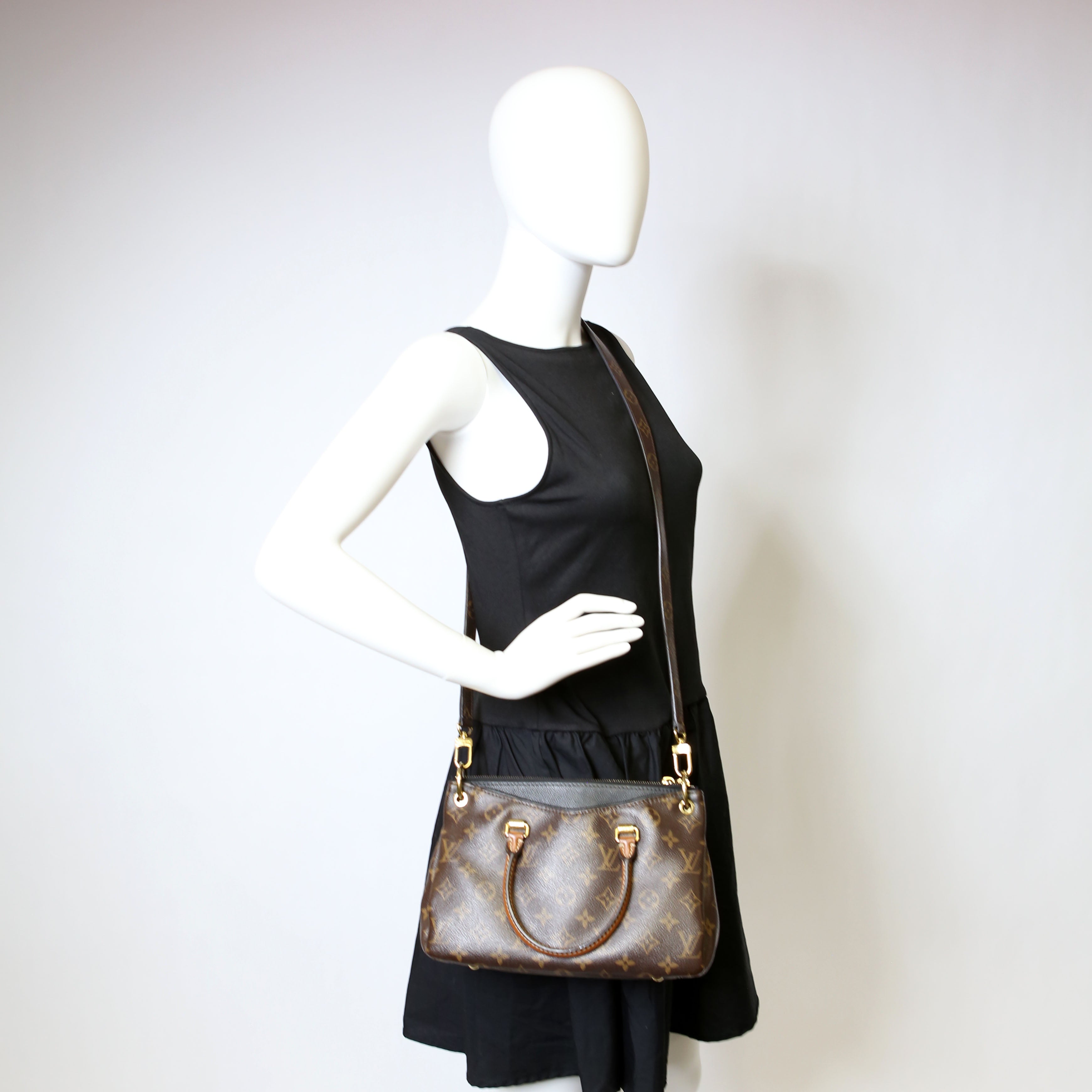 Pallas BB Monogram Black