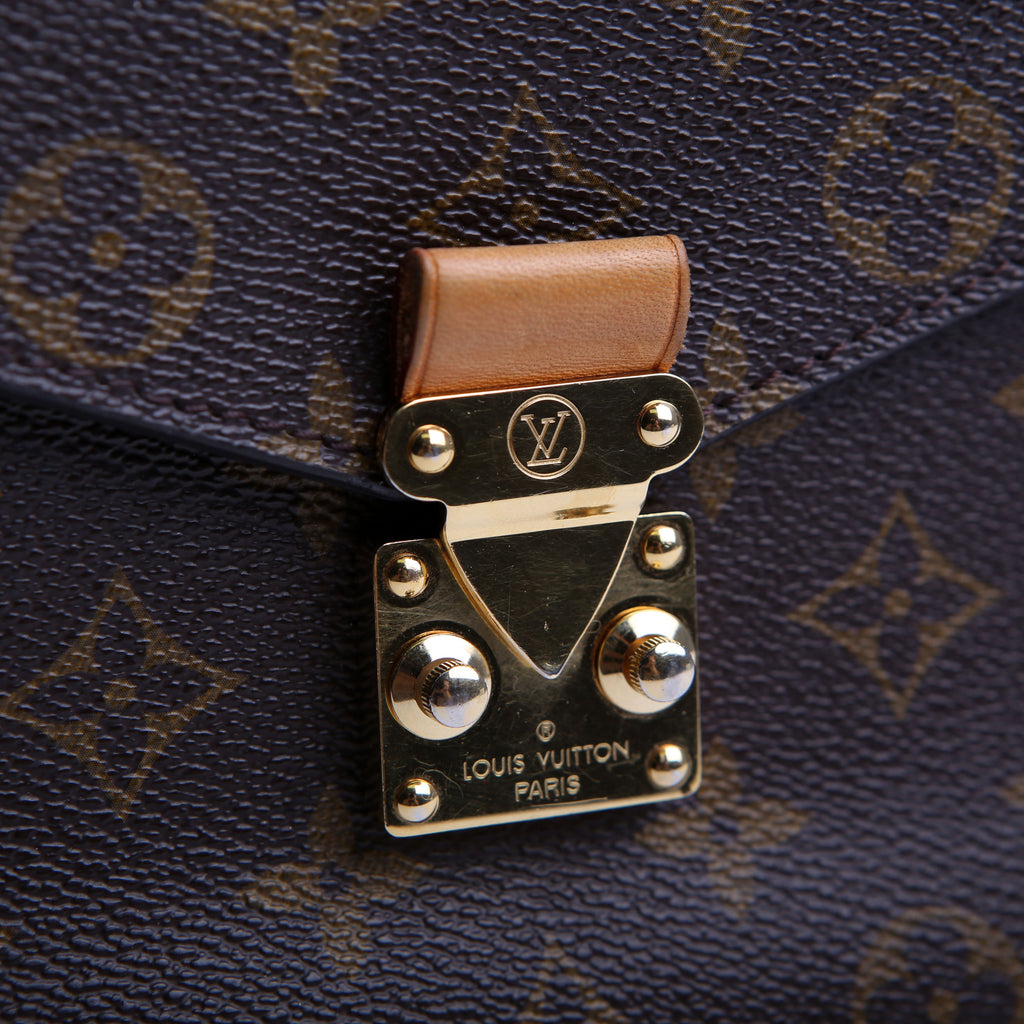 Pochette Metis Monogram