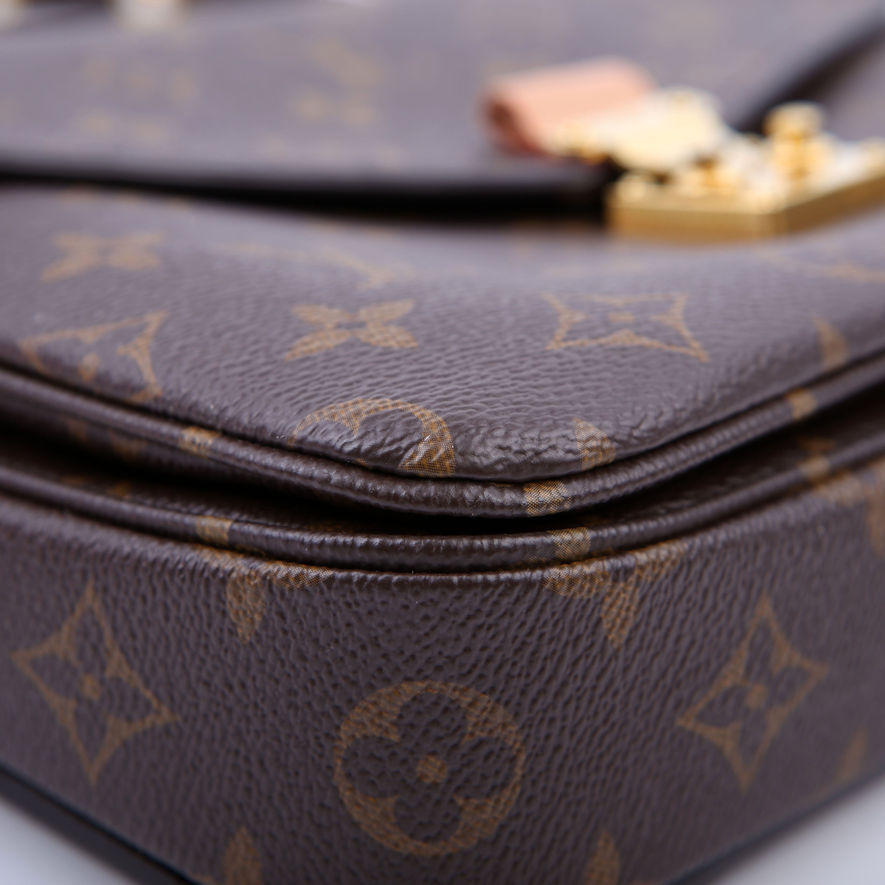 Pochette Metis Monogram