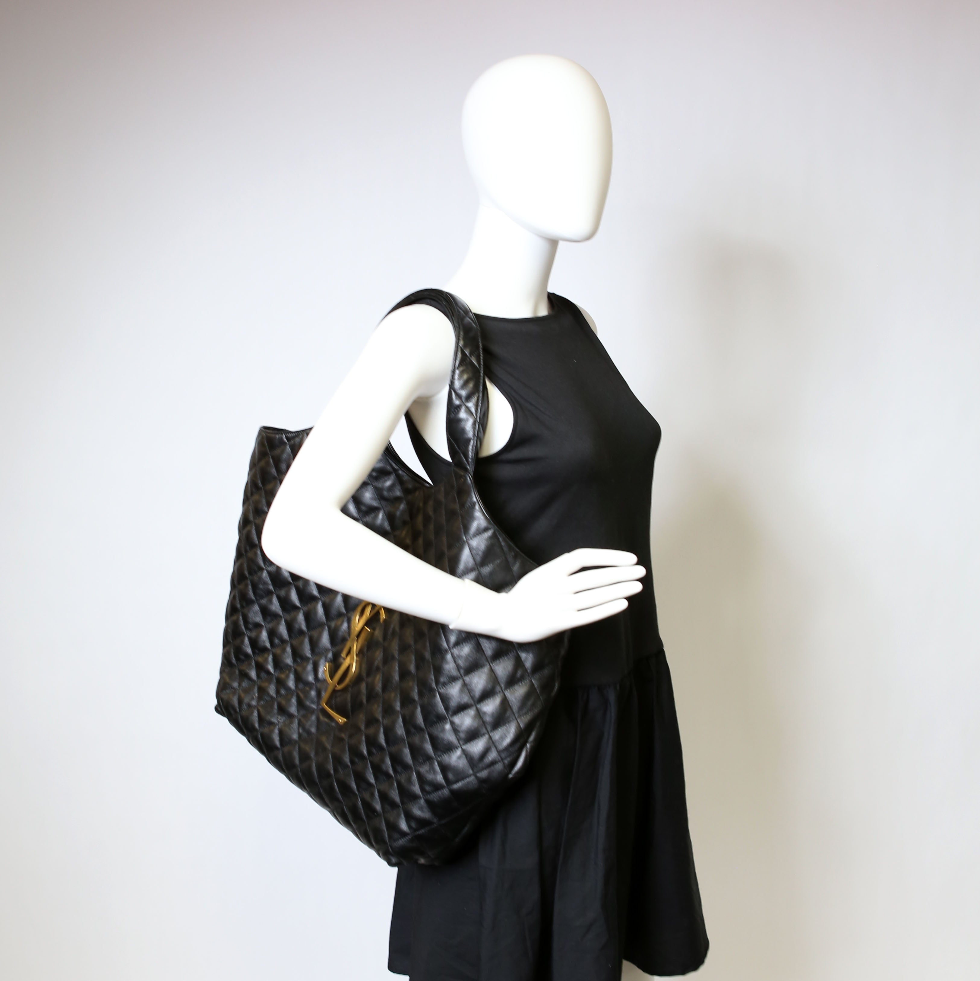 698651 Maxi Icare Shopping Tote