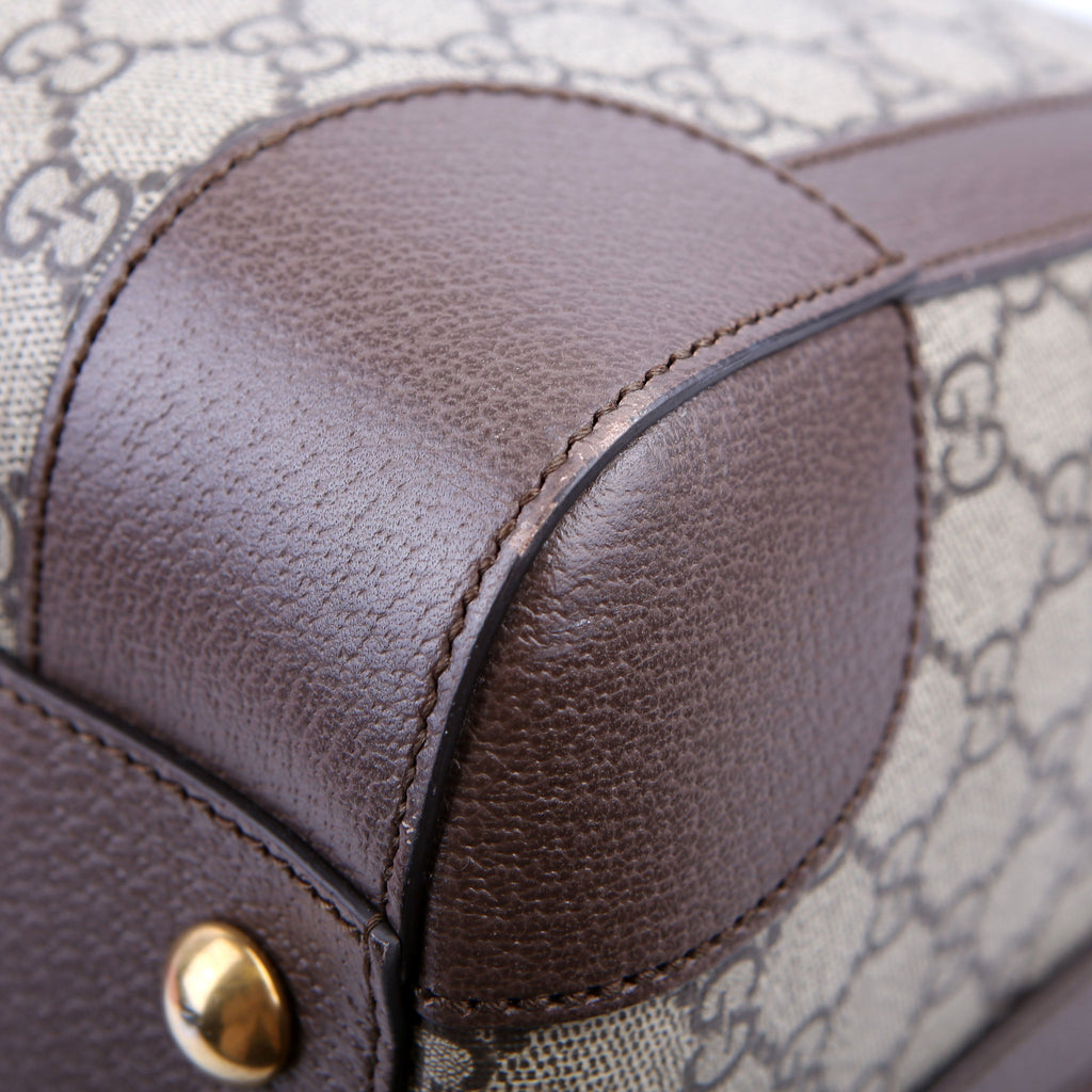 Gucci 724642 Savoy Medium Duffle Brown