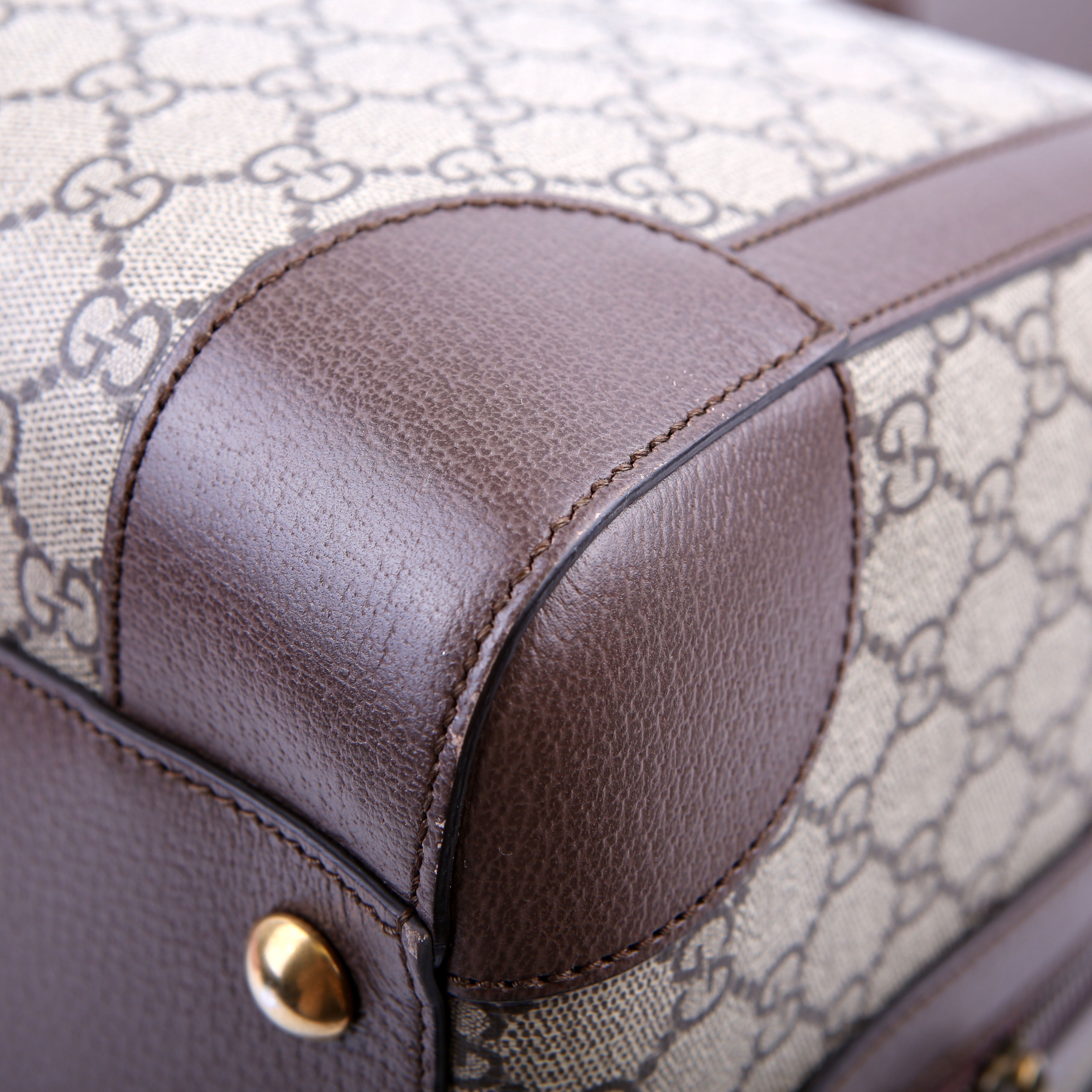 Gucci 724642 Savoy Medium Duffle Brown