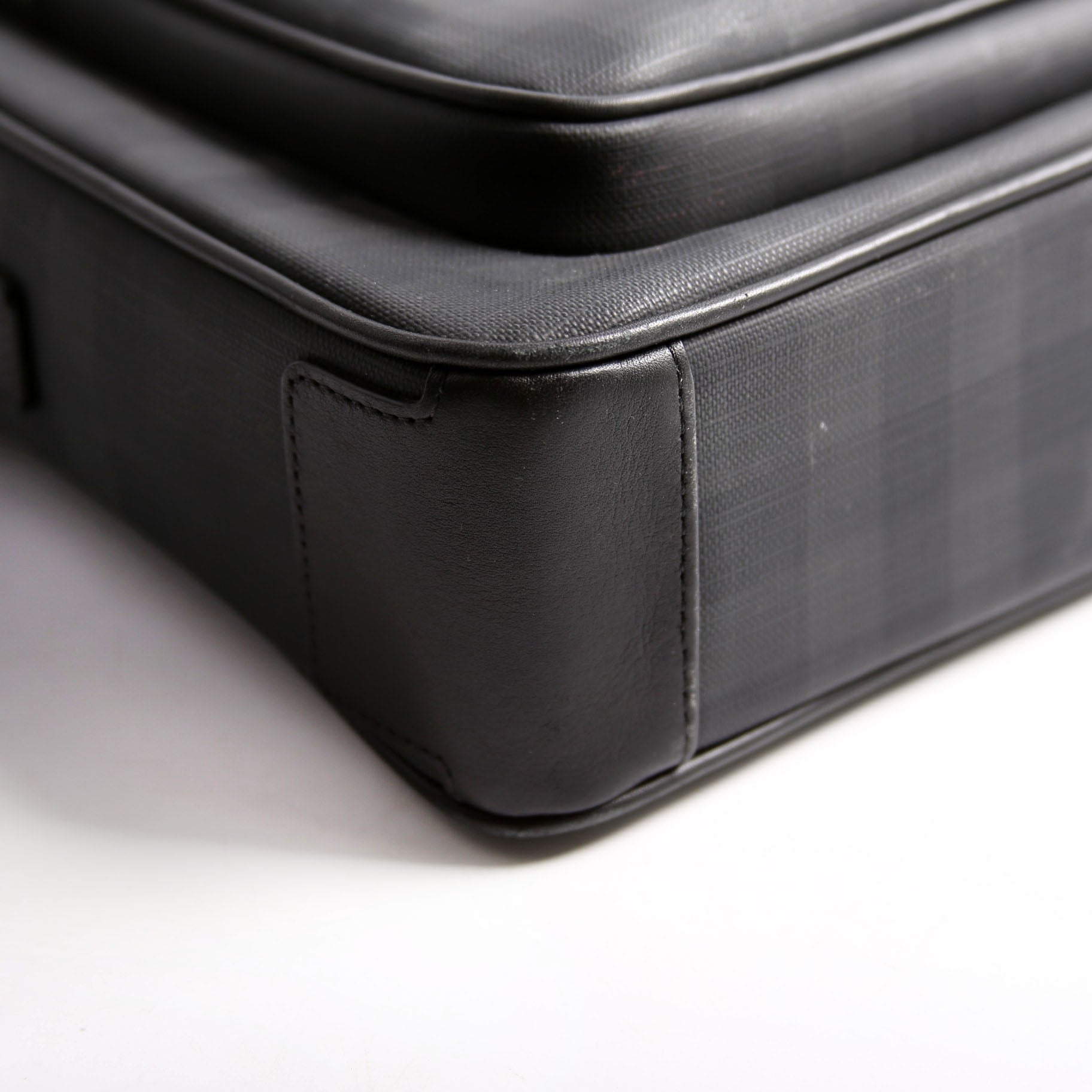 Marlon Check Messenger Black