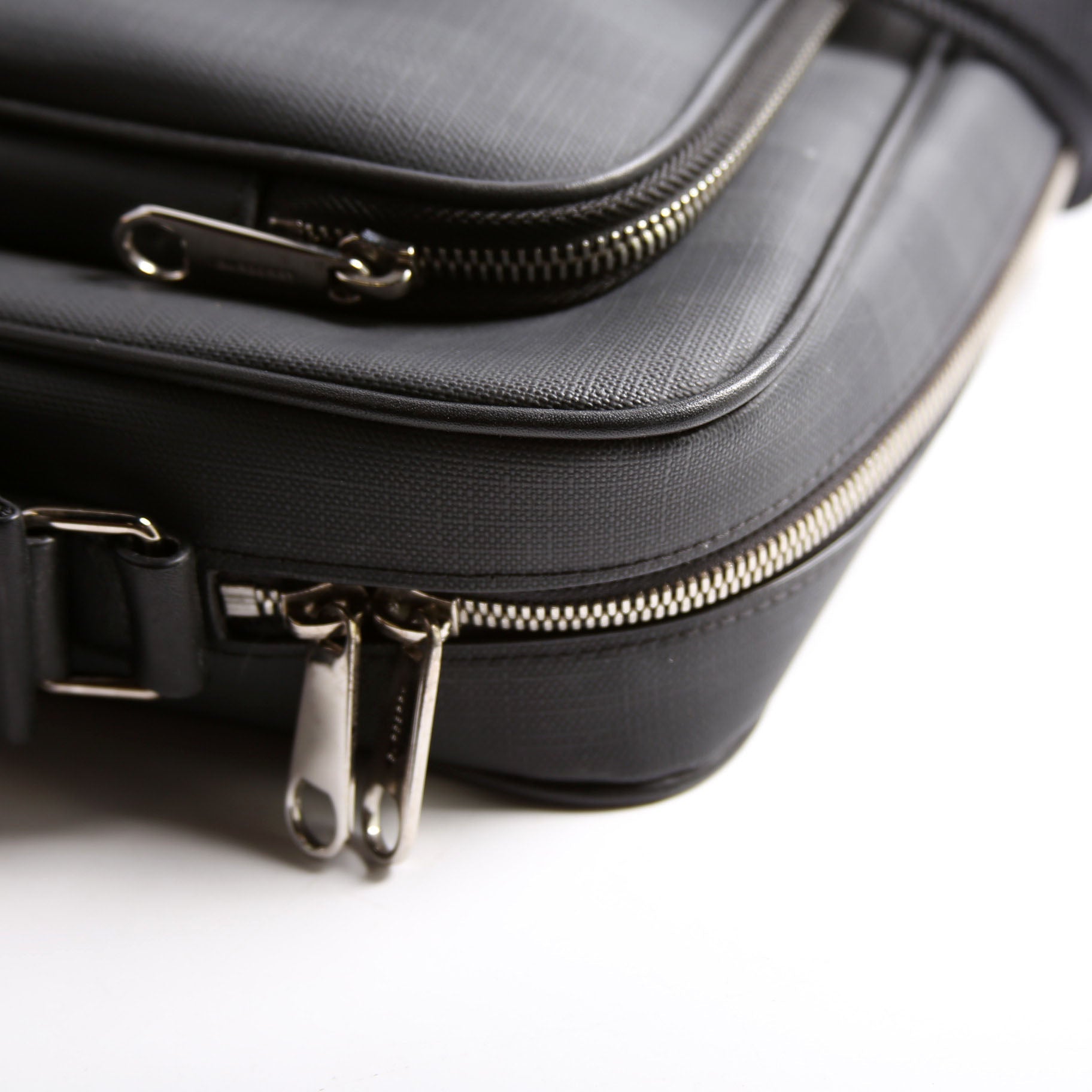 Marlon Check Messenger Black
