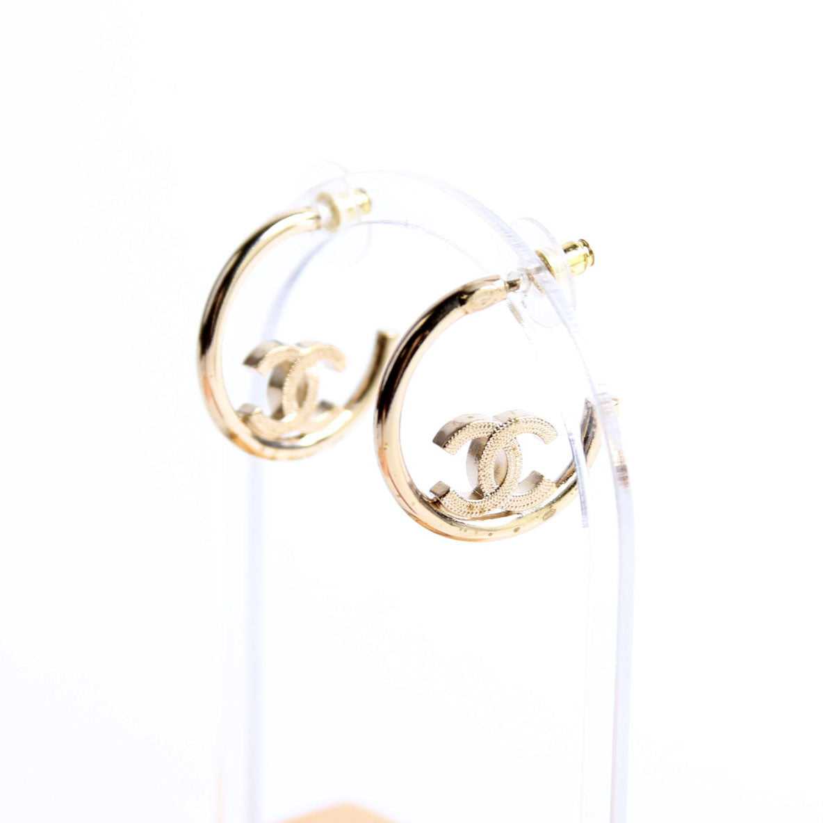 Metal Textured CC Hoops Gold