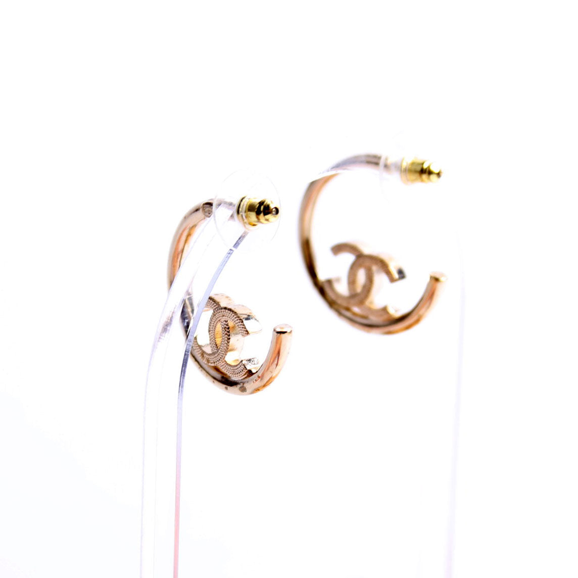 Metal Textured CC Hoops Gold