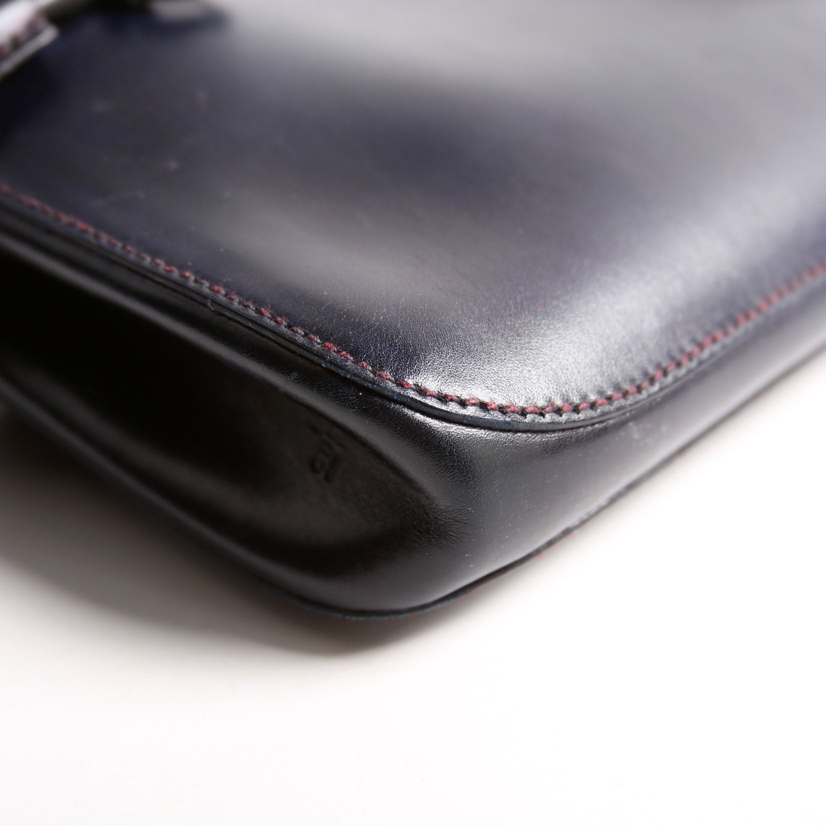 101345 Horsebit Leather Tote Navy