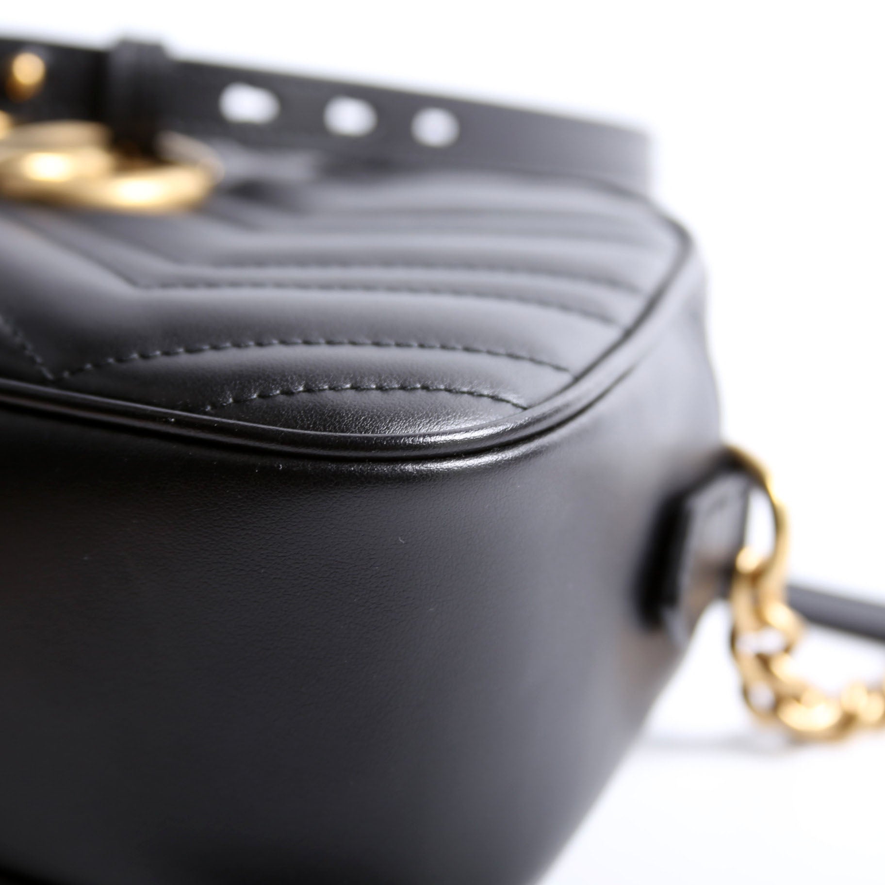 447632 Marmont Small Leather Camera Black