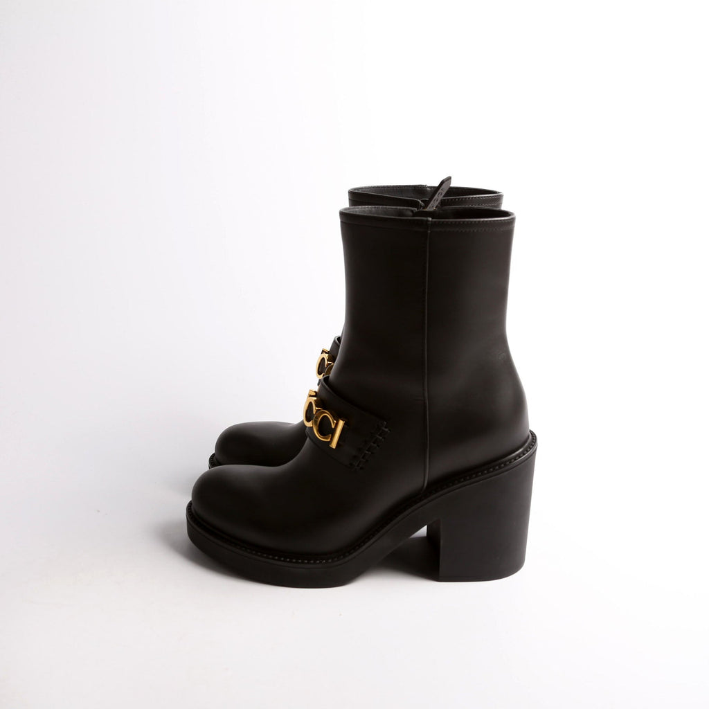 Logo Cara Ankle Boots Size 37.5