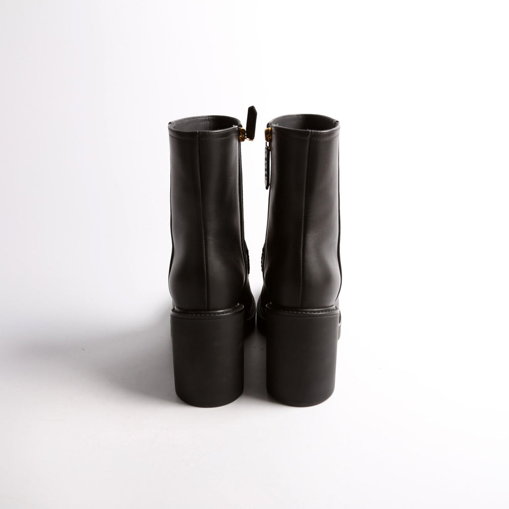 Logo Cara Ankle Boots Size 37.5