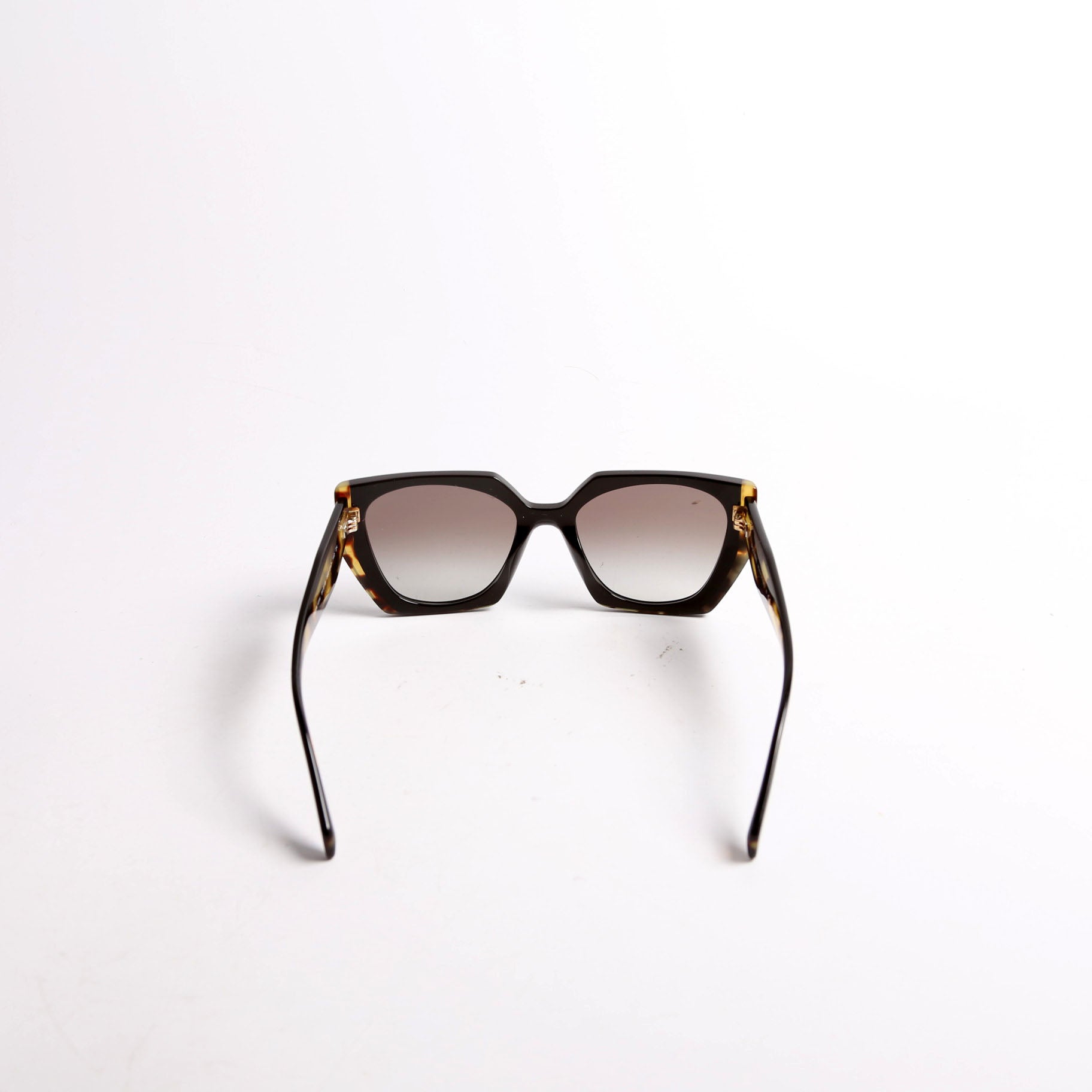 SPR15W Tortoise Sunglasses Black/Brown
