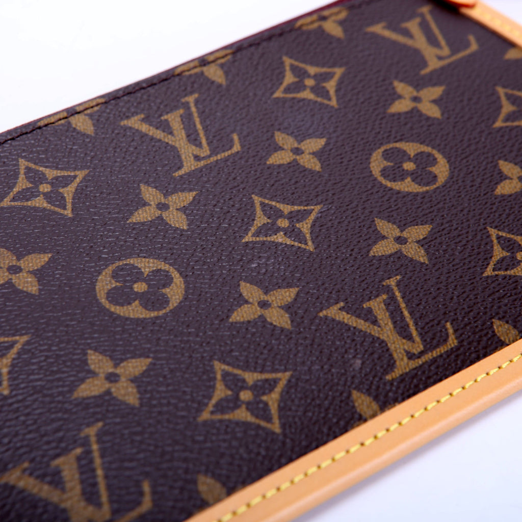 Pochette Only Carryall PM Monogram
