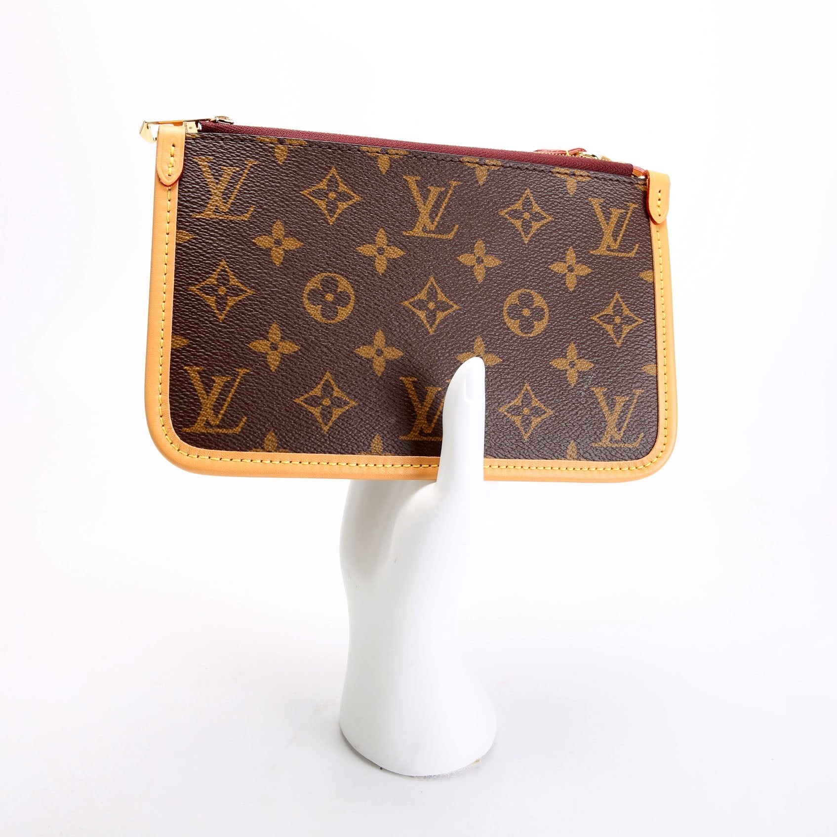 Pochette Only Carryall PM Monogram