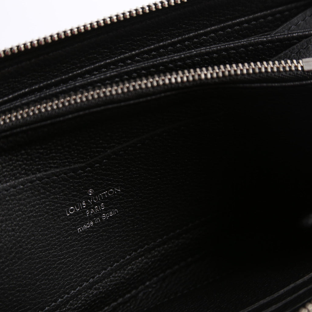 LockMe Zippy Wallet Black