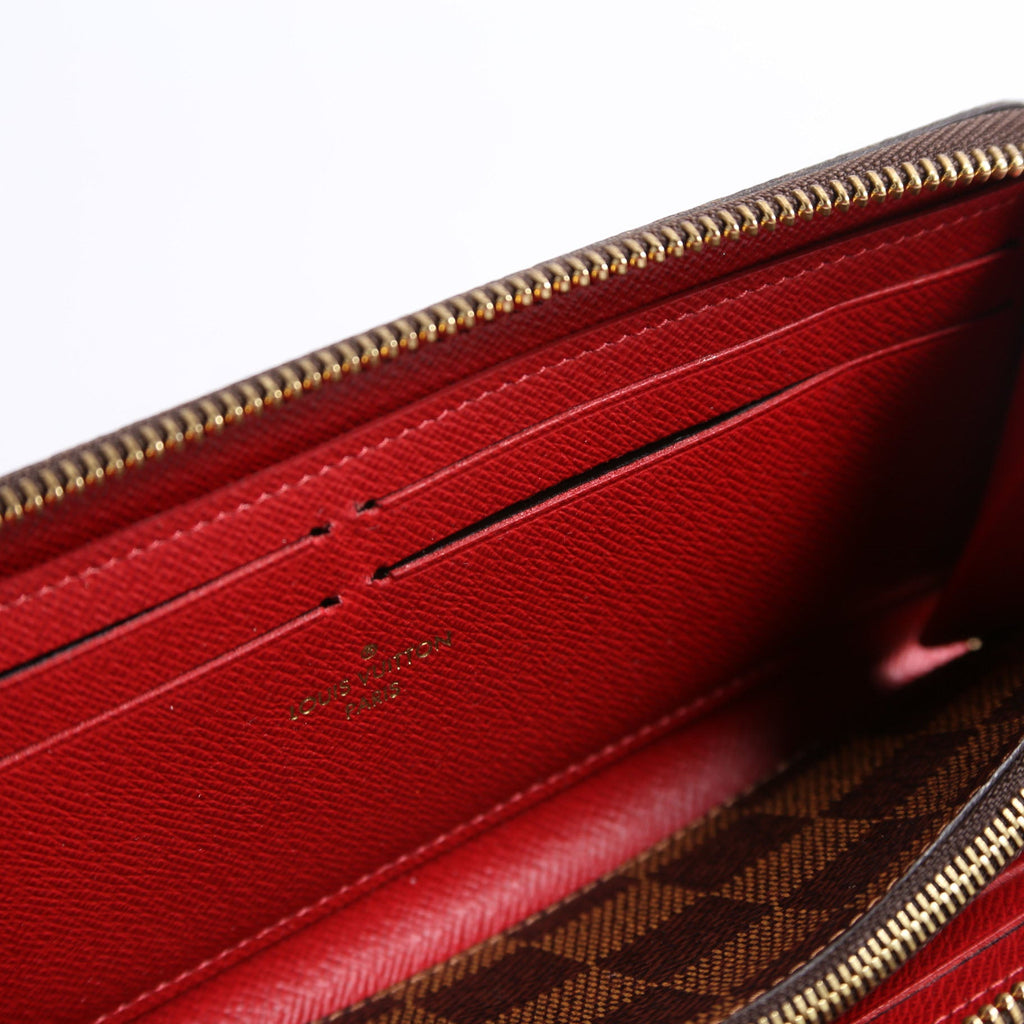Clemence Wallet Ebene