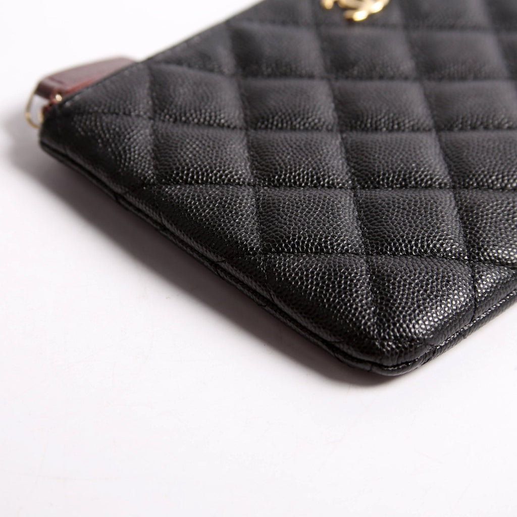 Small Zip Pouch Quilted Caviar 29M