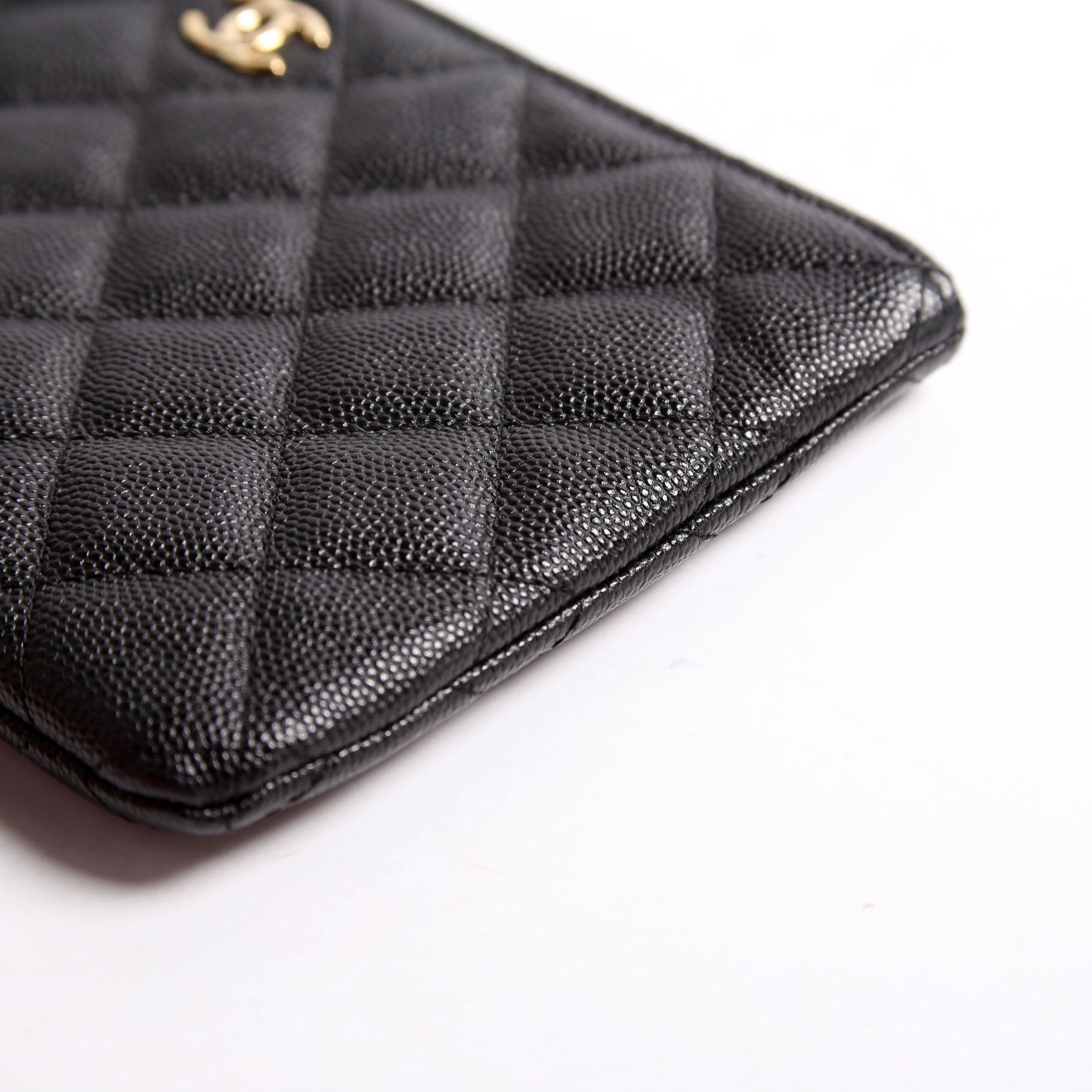 Small Zip Pouch Quilted Caviar 29M