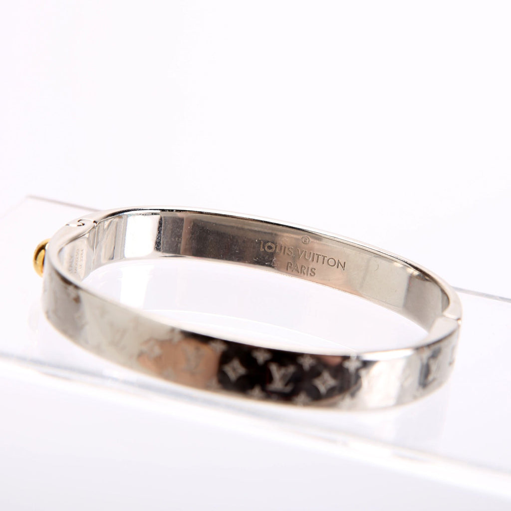 M1029M Nanogram Cuff Bracelet Size Medium Silver