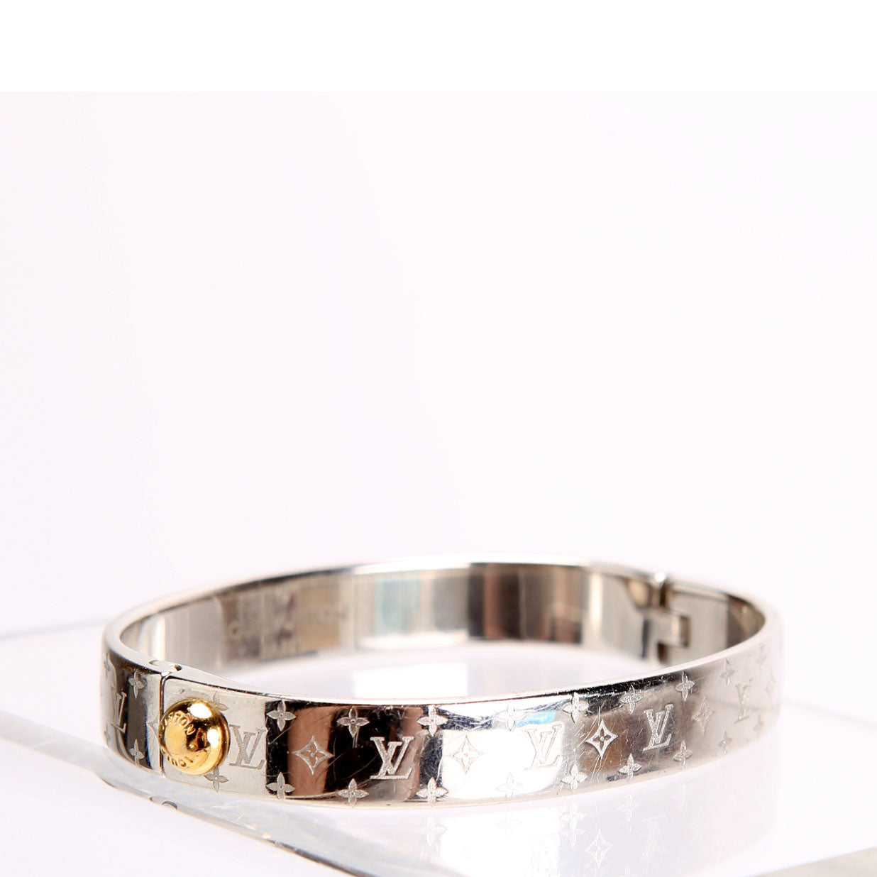 M1029M Nanogram Cuff Bracelet Size Medium Silver