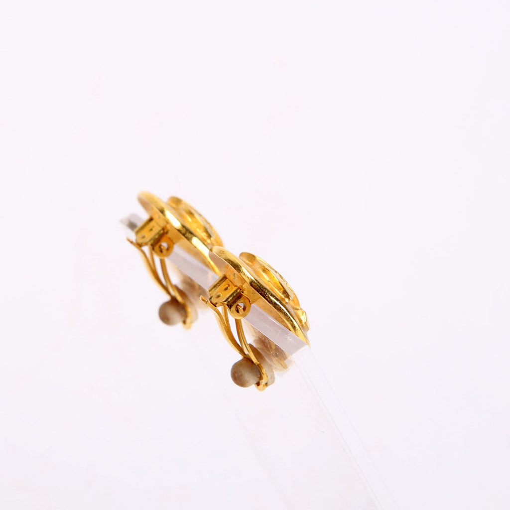 CC Round Clip-On Vintage Earrings Gold