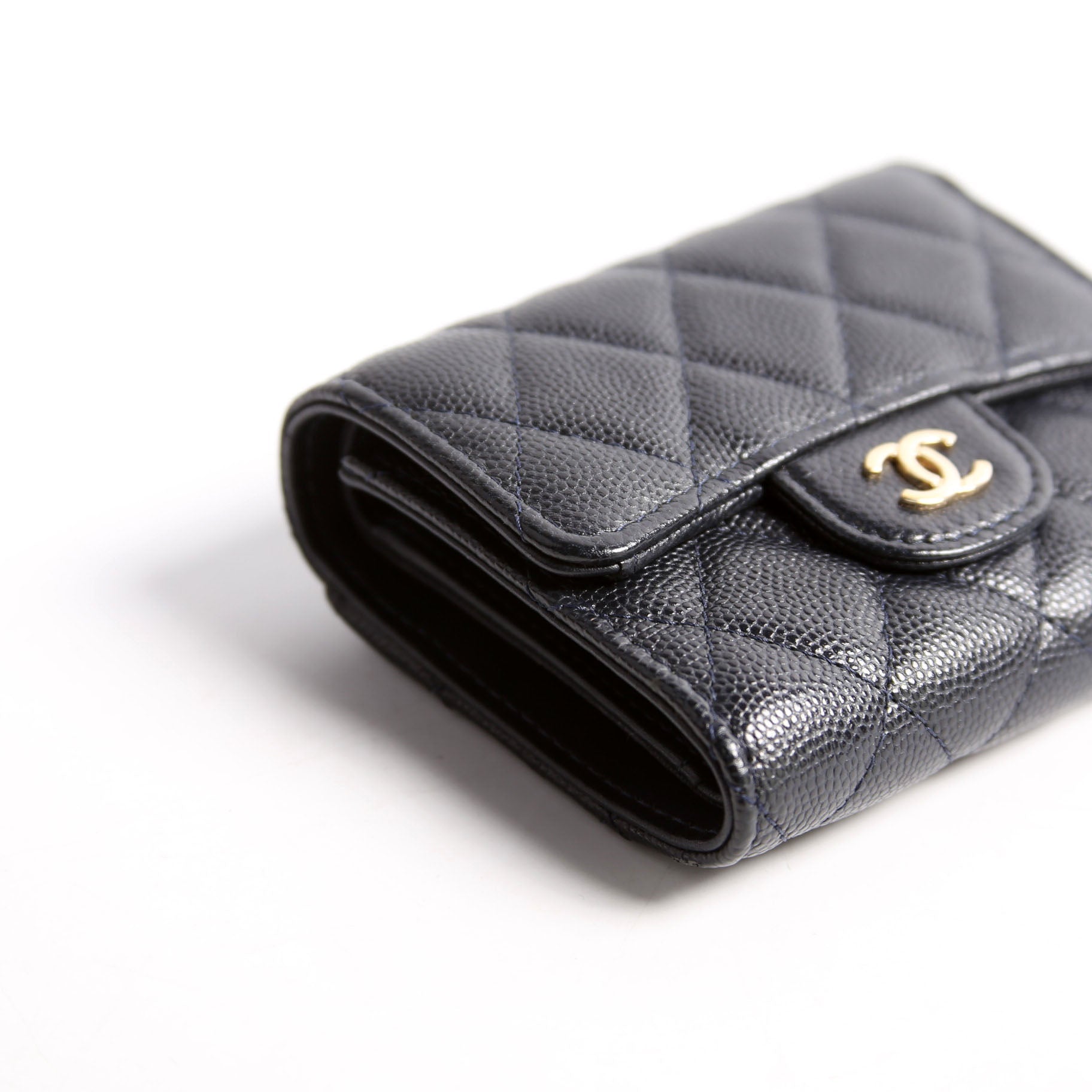 Classic Compact Flap Wallet Caviar Navy