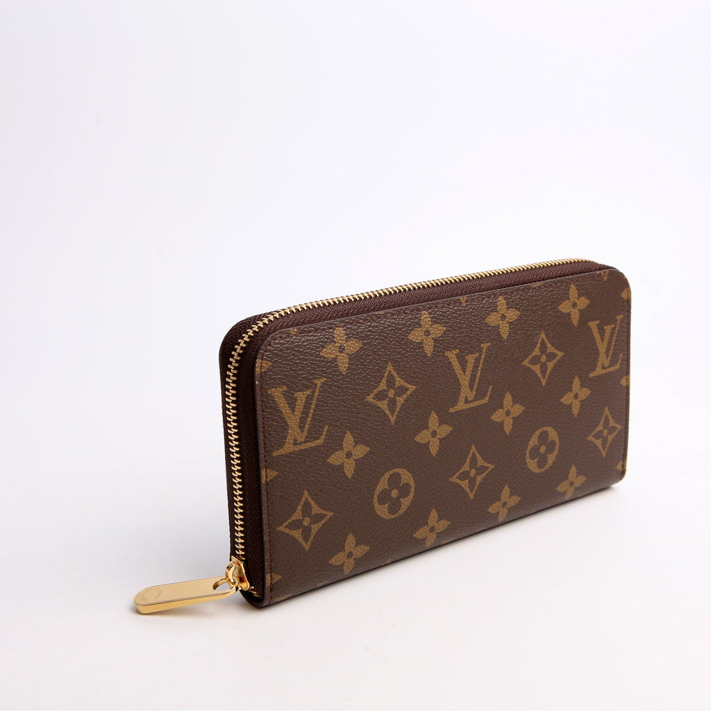 Zippy Wallet Monogram