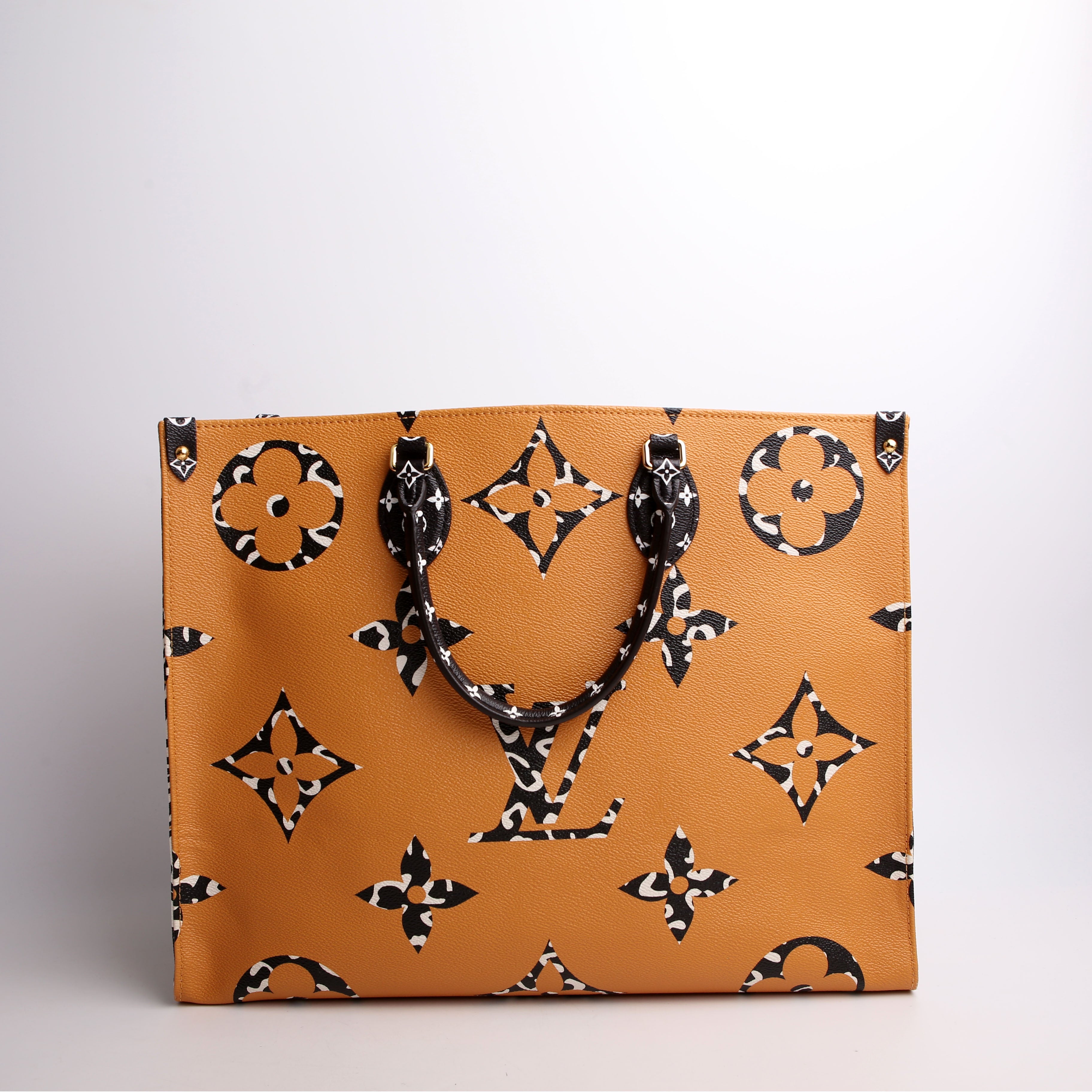 ONTHEGO GM Giant Jungle Tote