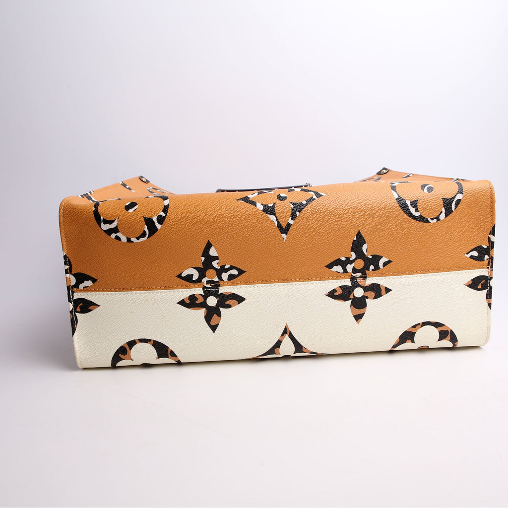 ONTHEGO GM Giant Jungle Tote