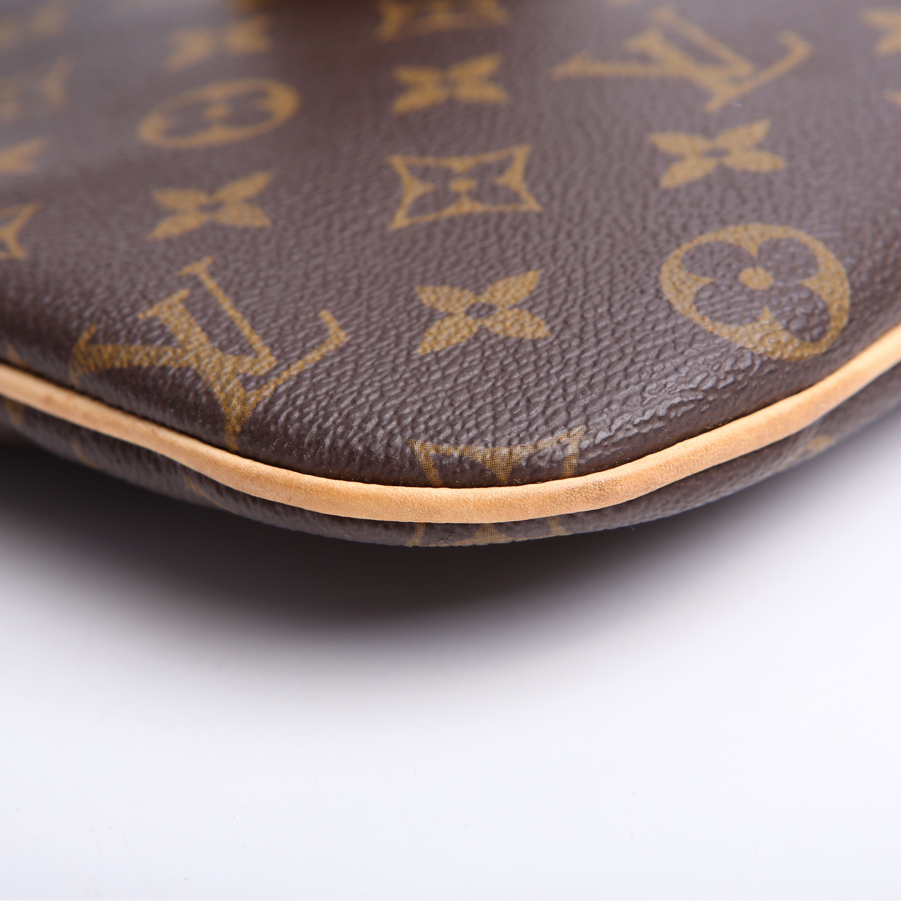 Pochette Bosphore Monogram