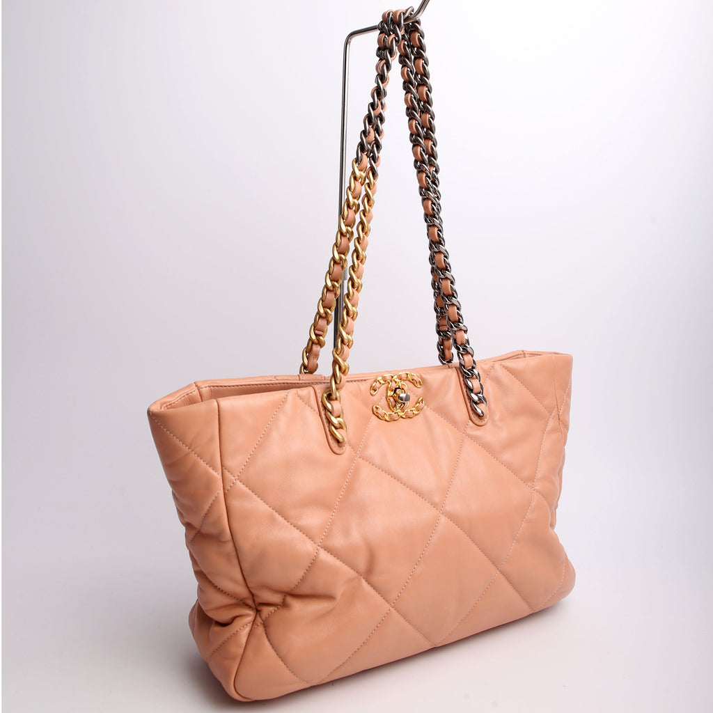 Chanel 19 Quilted Goatskin East/West Shopping Tote Nude
