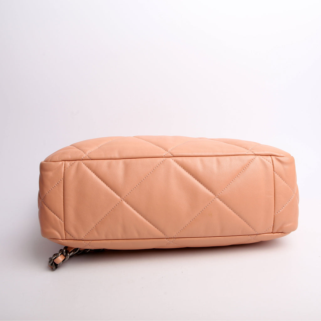 Chanel 19 Quilted Goatskin East/West Shopping Tote Nude