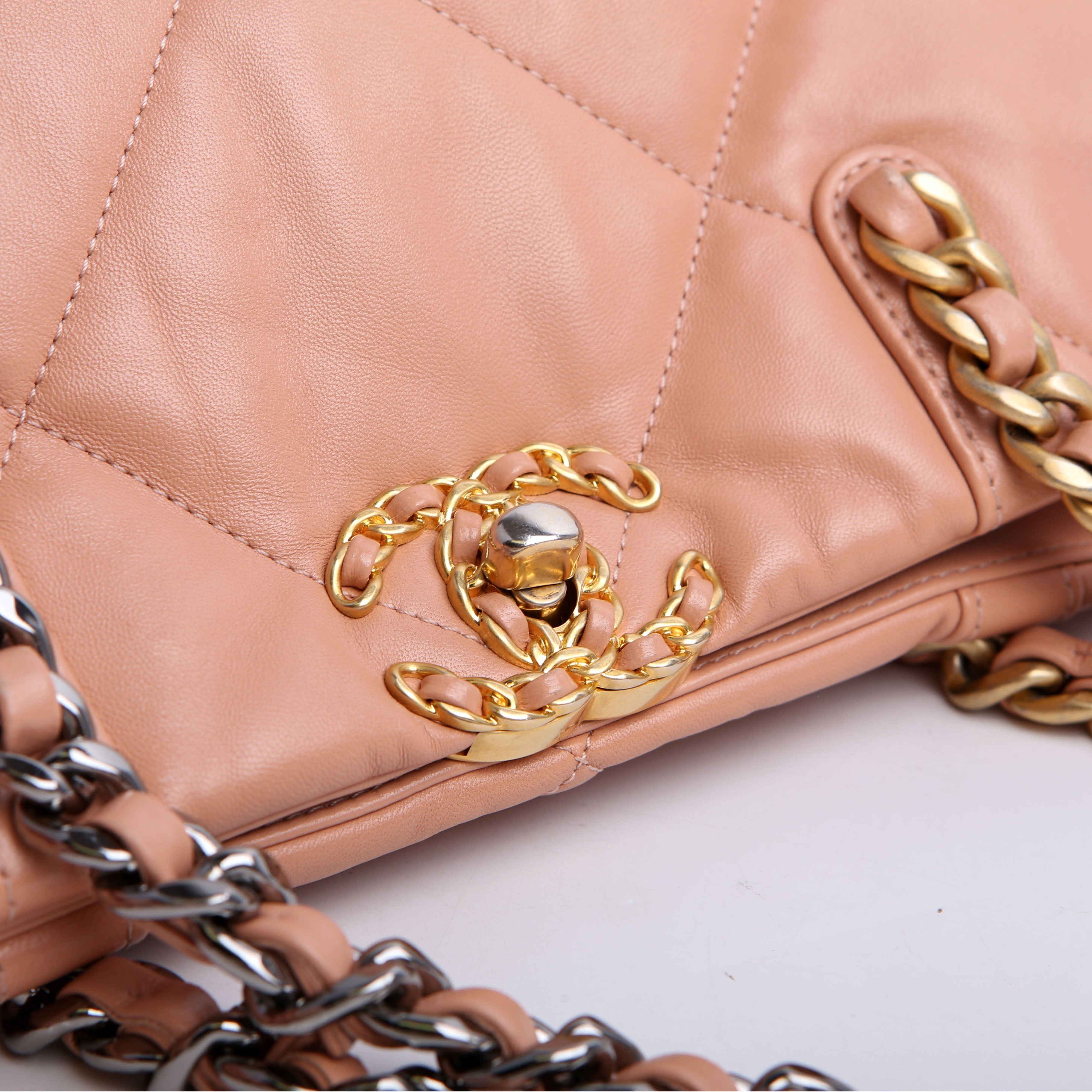 Chanel 19 Quilted Goatskin East/West Shopping Tote Nude
