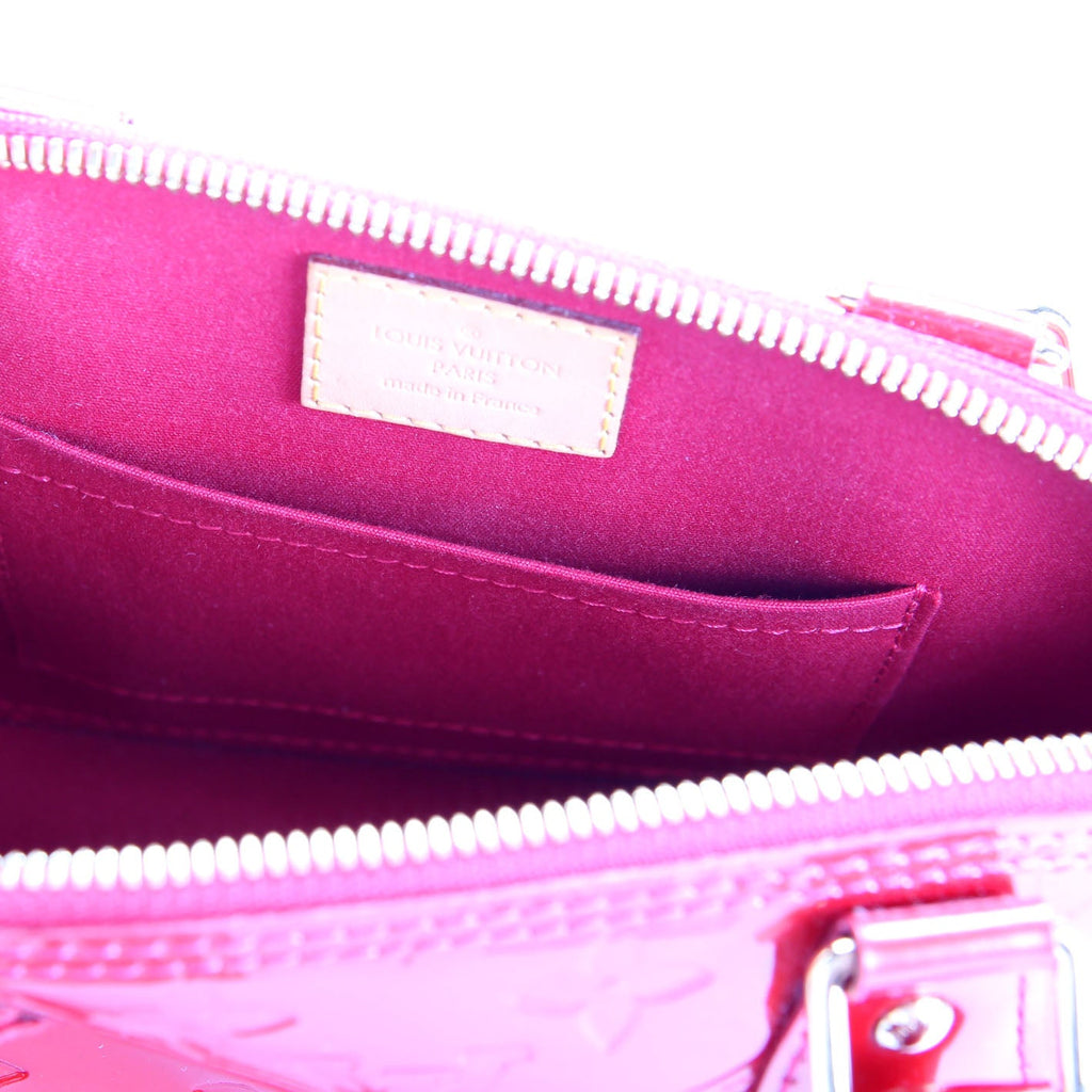 Alma BB Vernis Red
