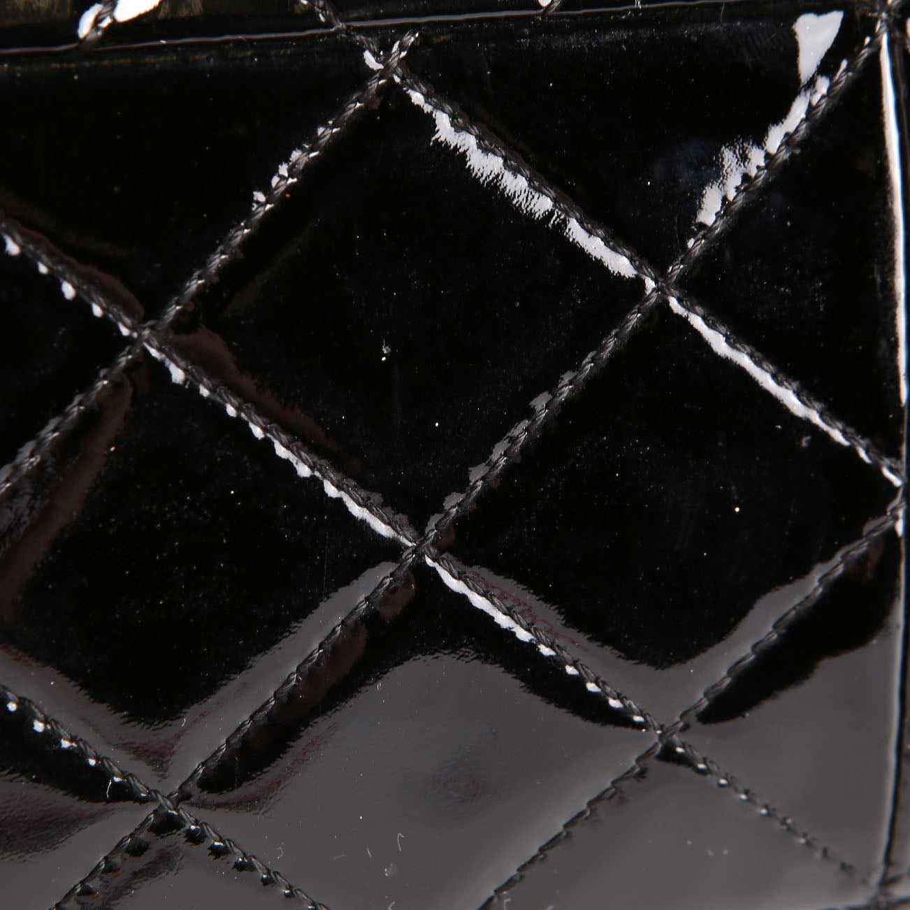 Classic Flap Jumbo Other 13M Black