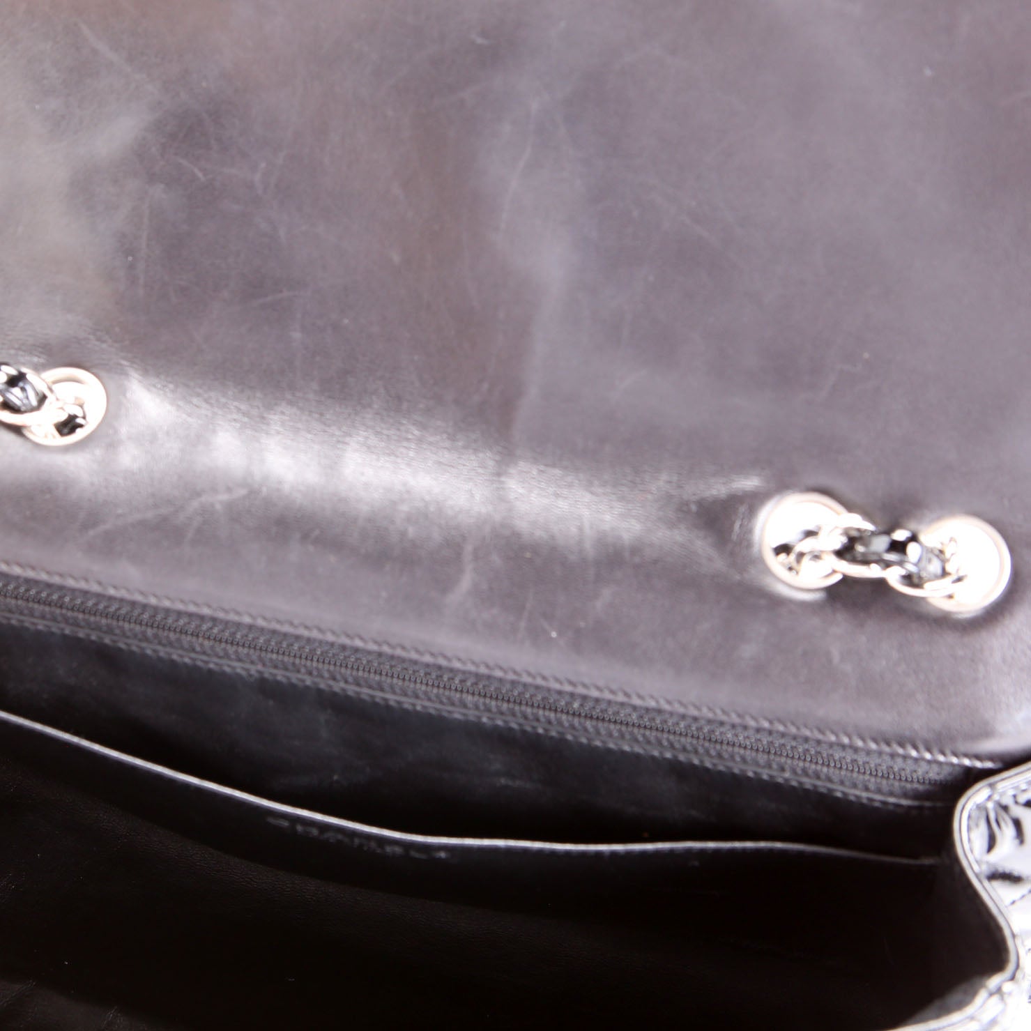 Classic Flap Jumbo Other 13M Black