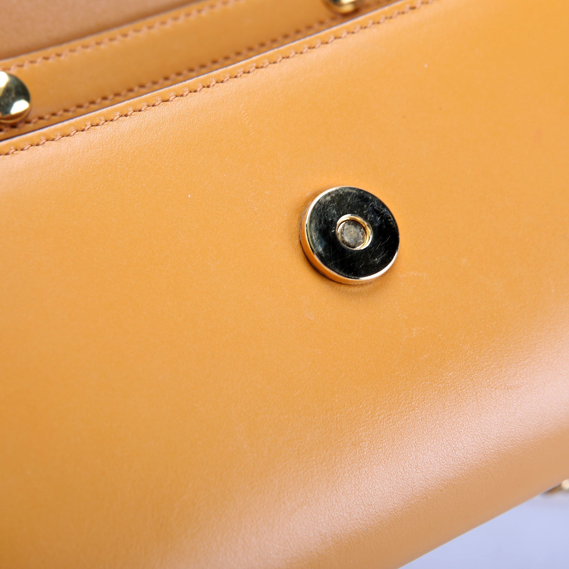 Gucci 564718 Zumi Mini Shoulder Bag Ochre