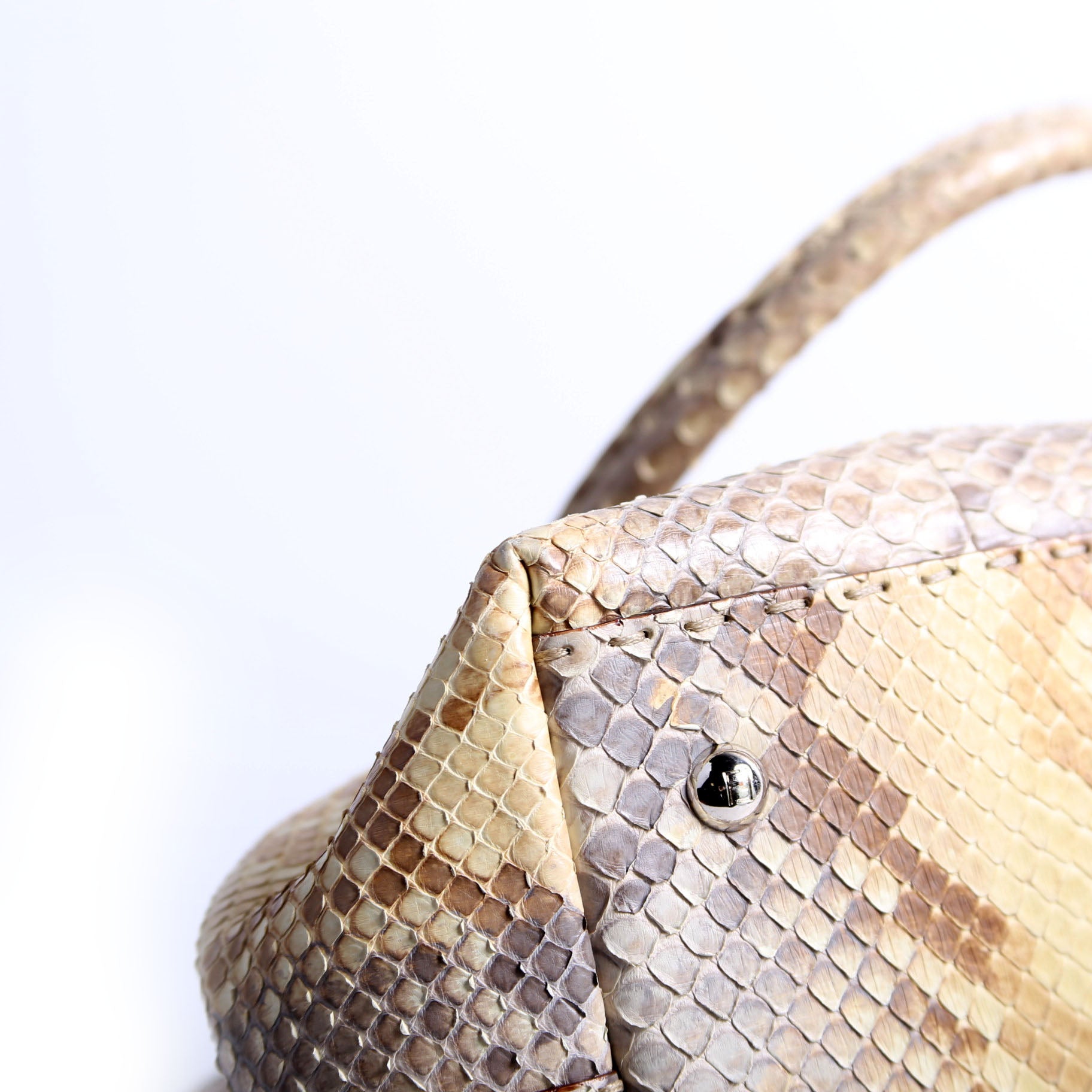 8BN127 Selleria Doctor Bag Python