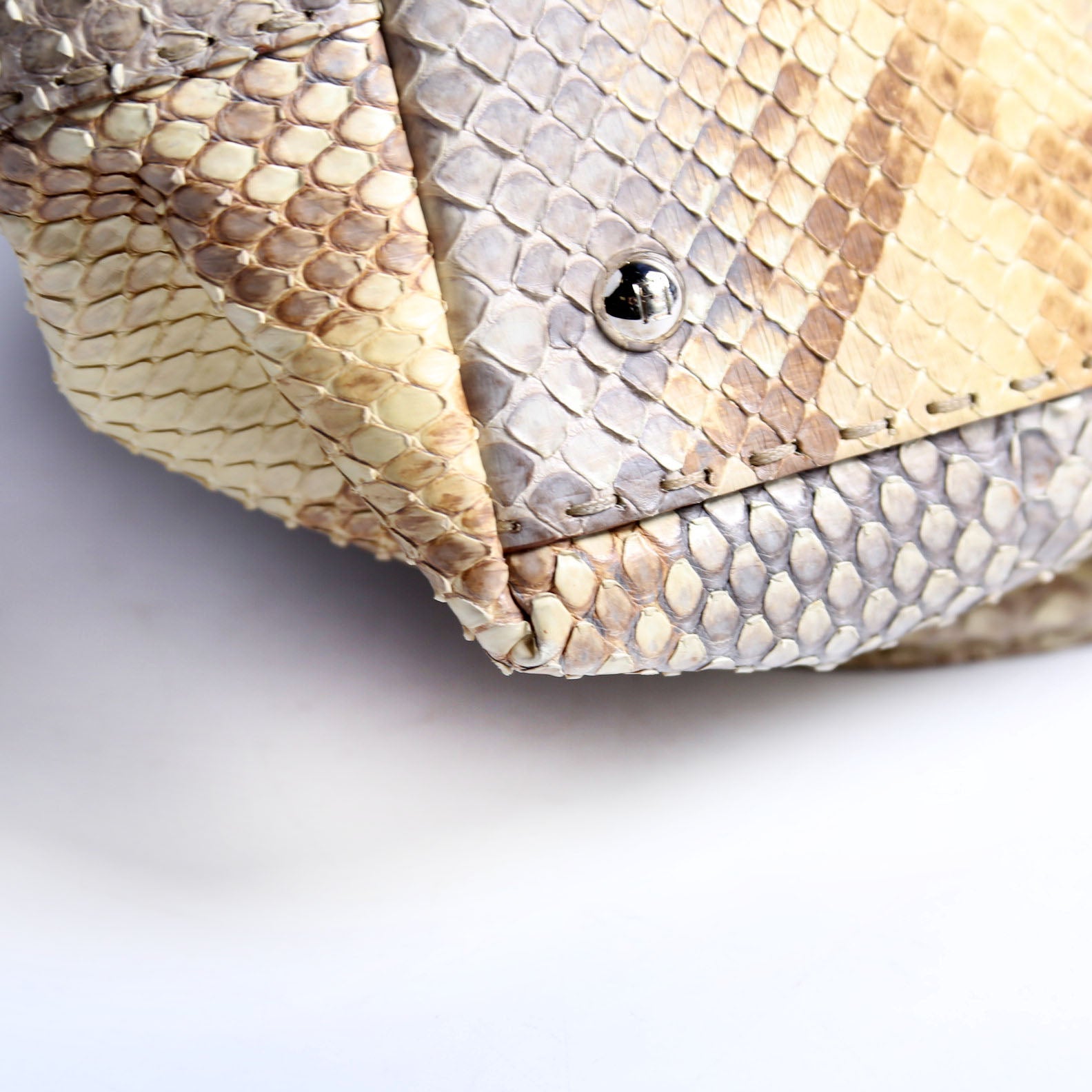 8BN127 Selleria Doctor Bag Python