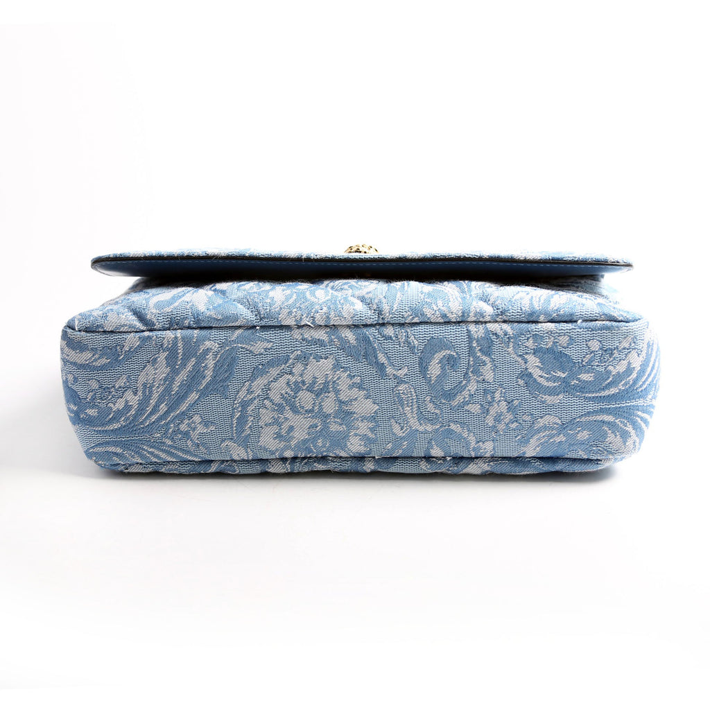 Medusa Quilted Shoulder Bag Blue