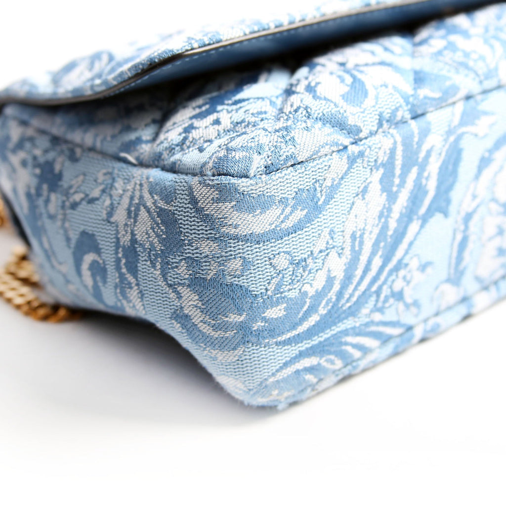 Medusa Quilted Shoulder Bag Blue